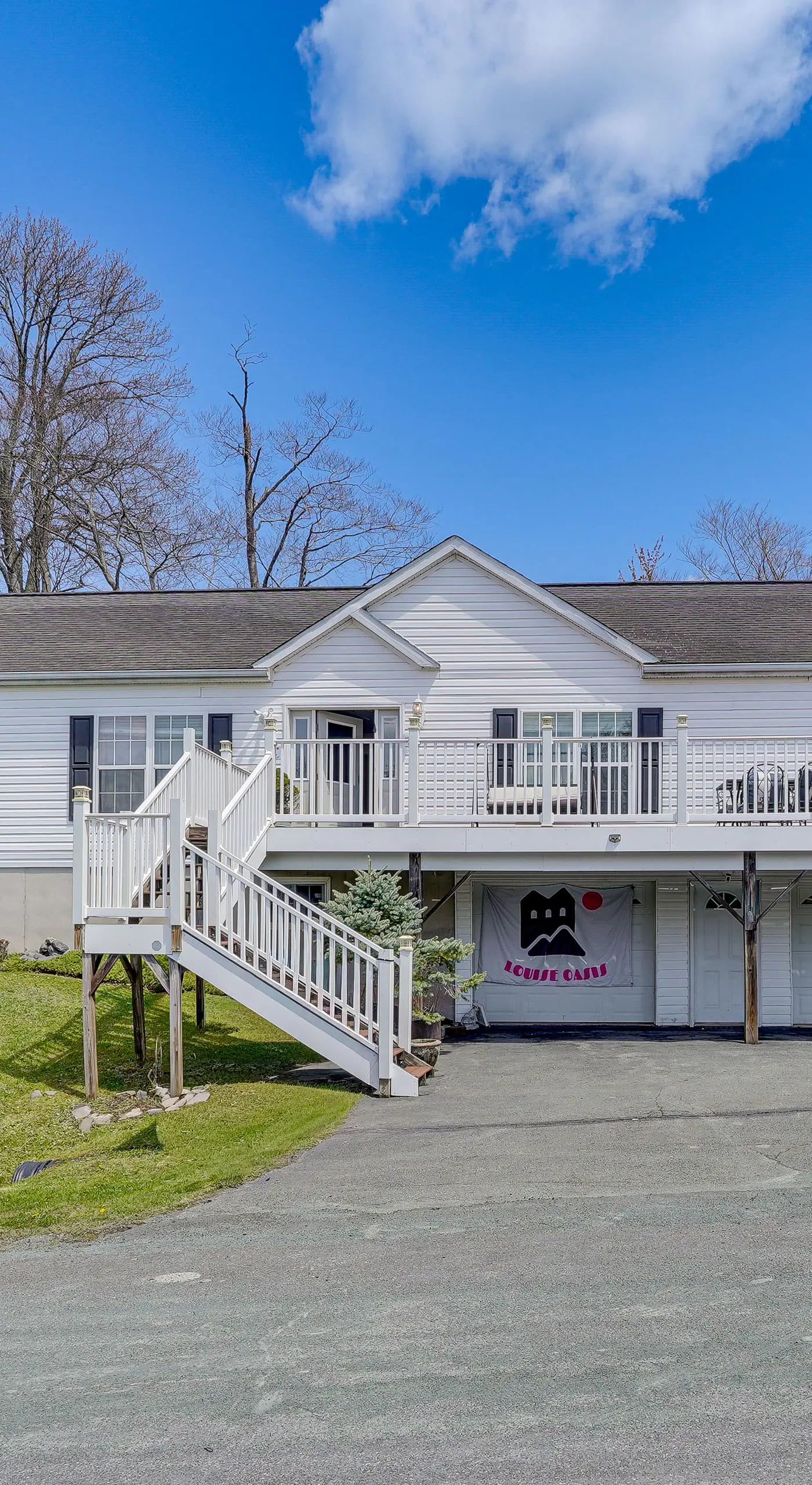 Catskills Home w/ Swim Spa in Loch Sheldrake!