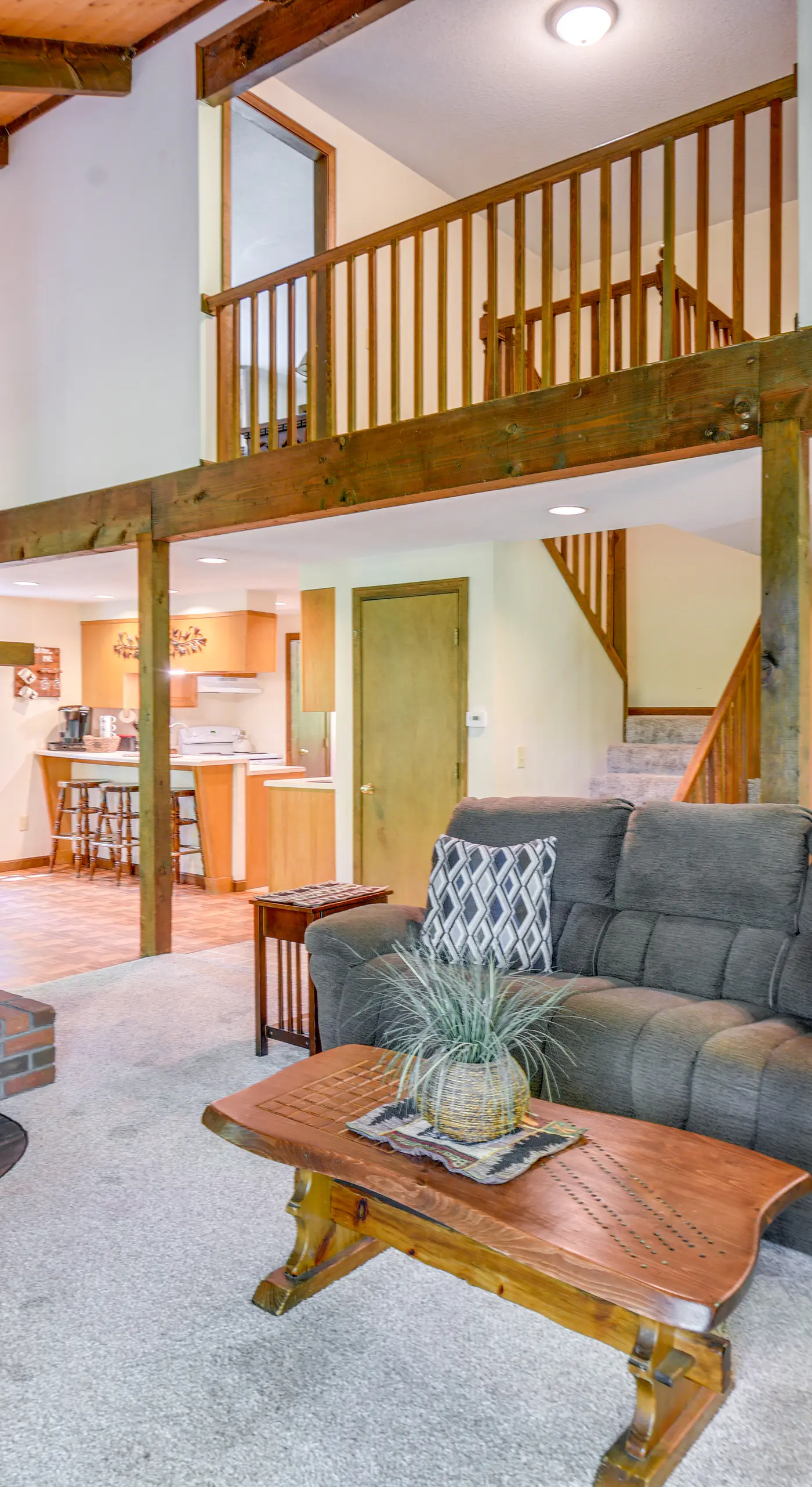 New Hampshire Vacation Rental - Walk to Beach!