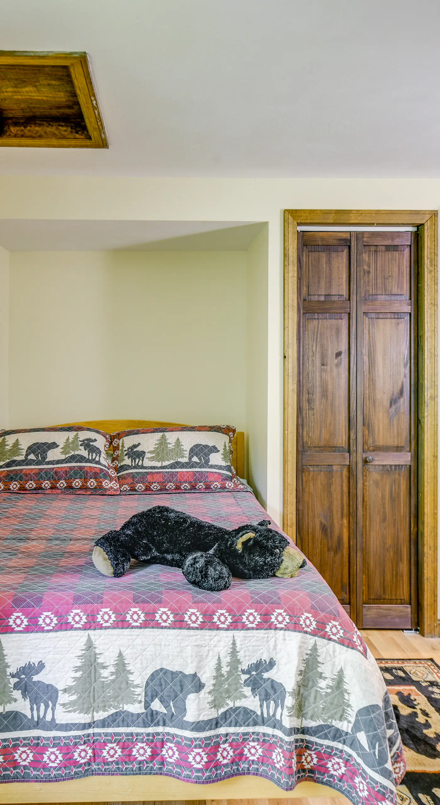 New Hampshire Vacation Rental - Walk to Beach!