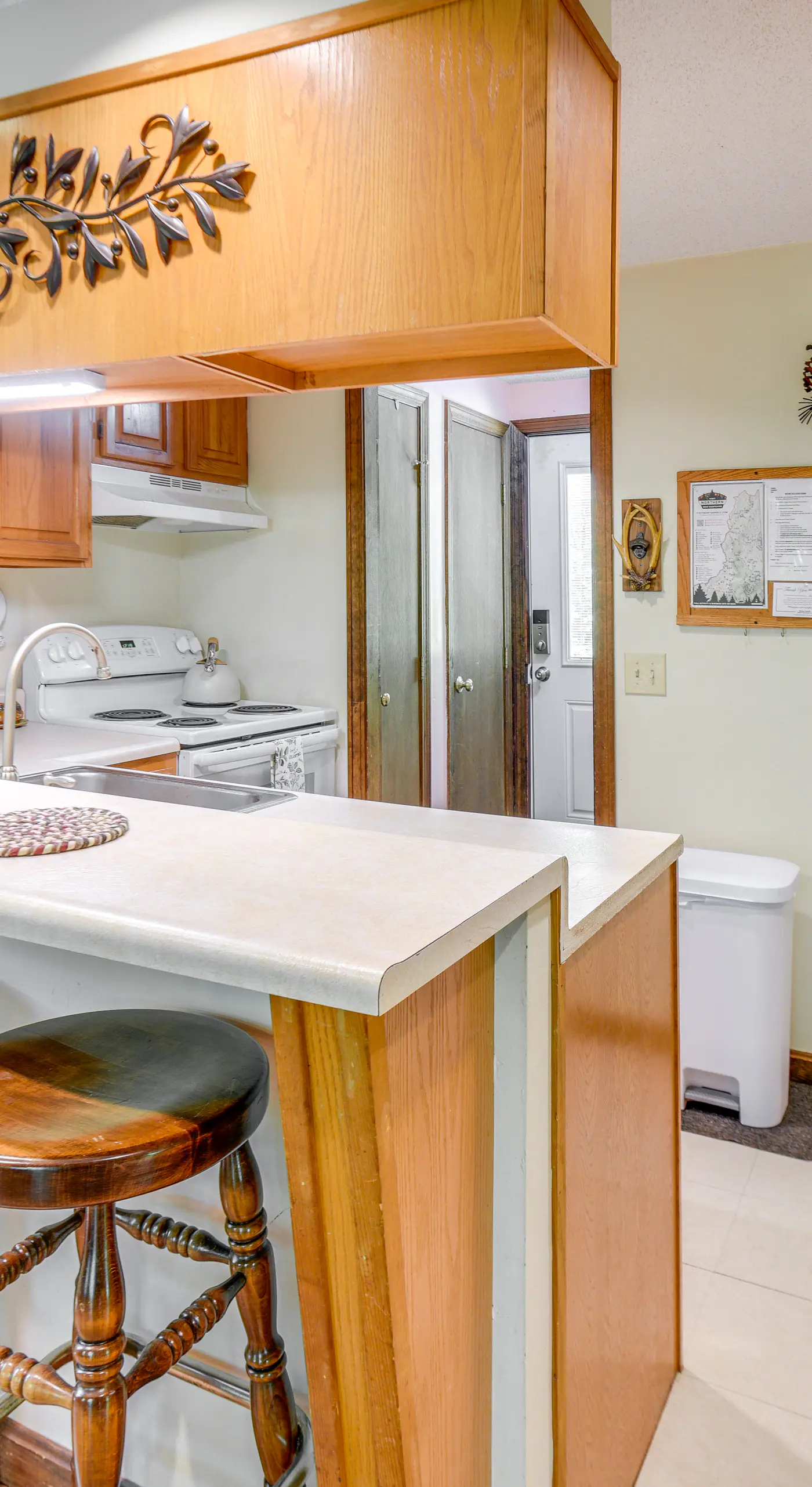 New Hampshire Vacation Rental - Walk to Beach!