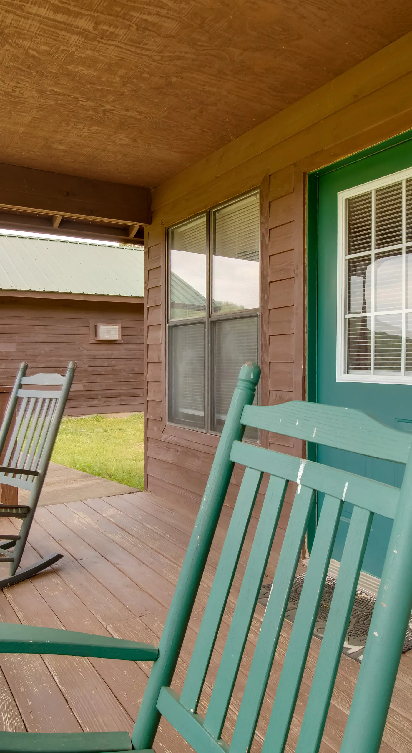 Mtn-View Porch: Arkansas Cabin Near White River