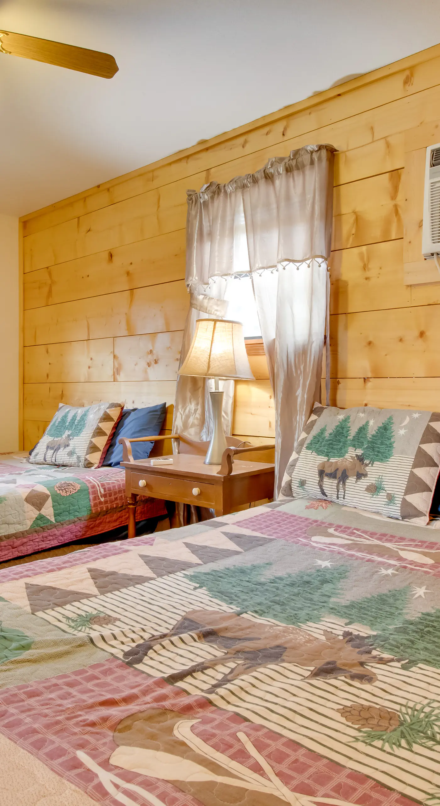 Mtn-View Porch: Arkansas Cabin Near White River