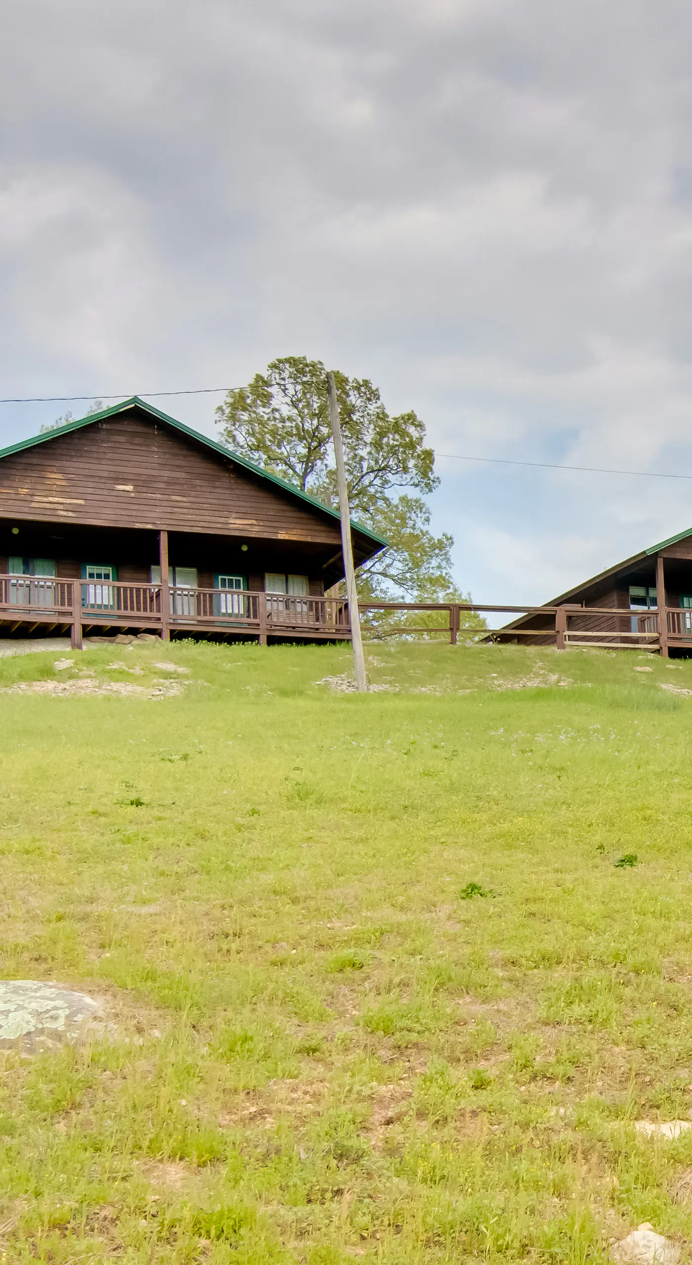 Cabin Getaway in Mountain View w/ Porch + Grill