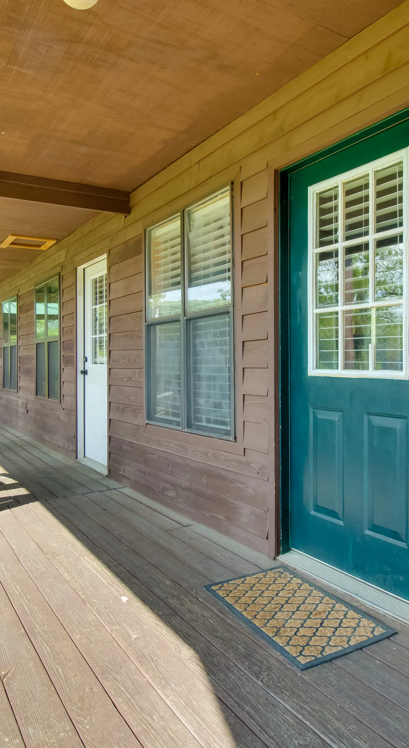 Cabin Getaway in Mountain View w/ Porch + Grill