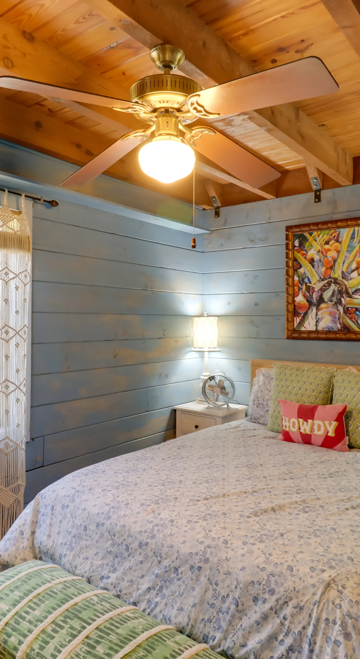 Fish On-Site: Okeechobee Cabin w/ Pool Access