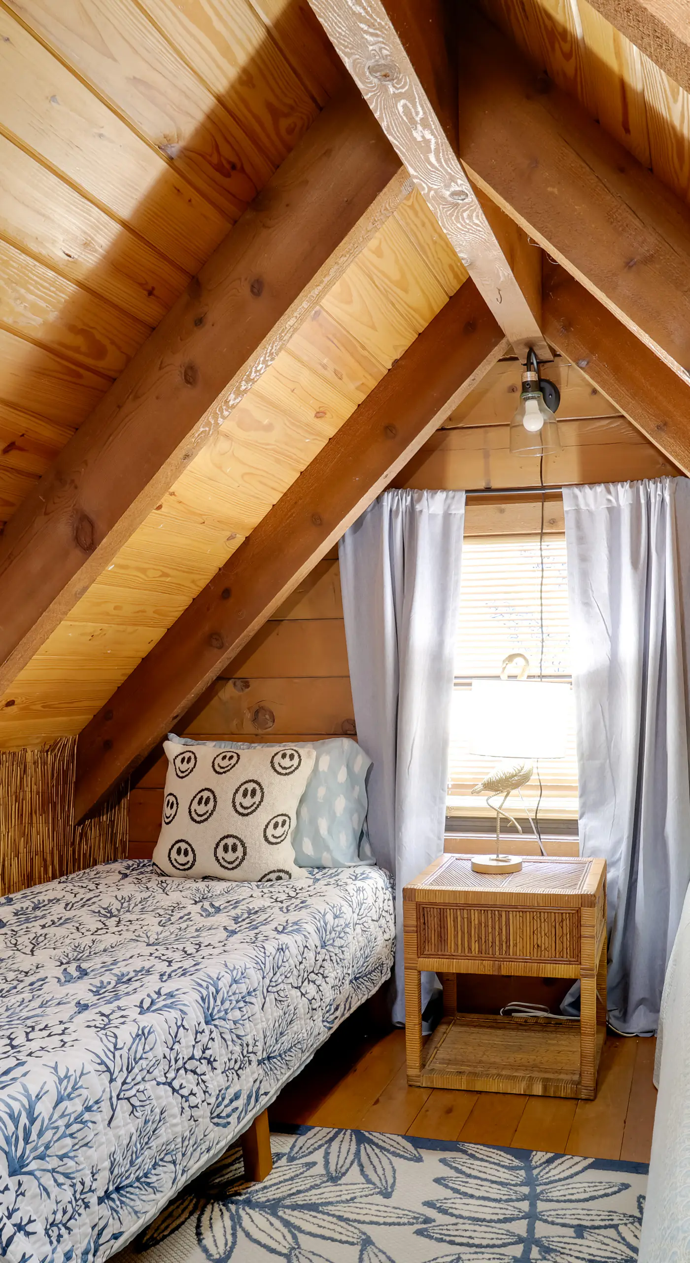 Fish On-Site: Okeechobee Cabin w/ Pool Access