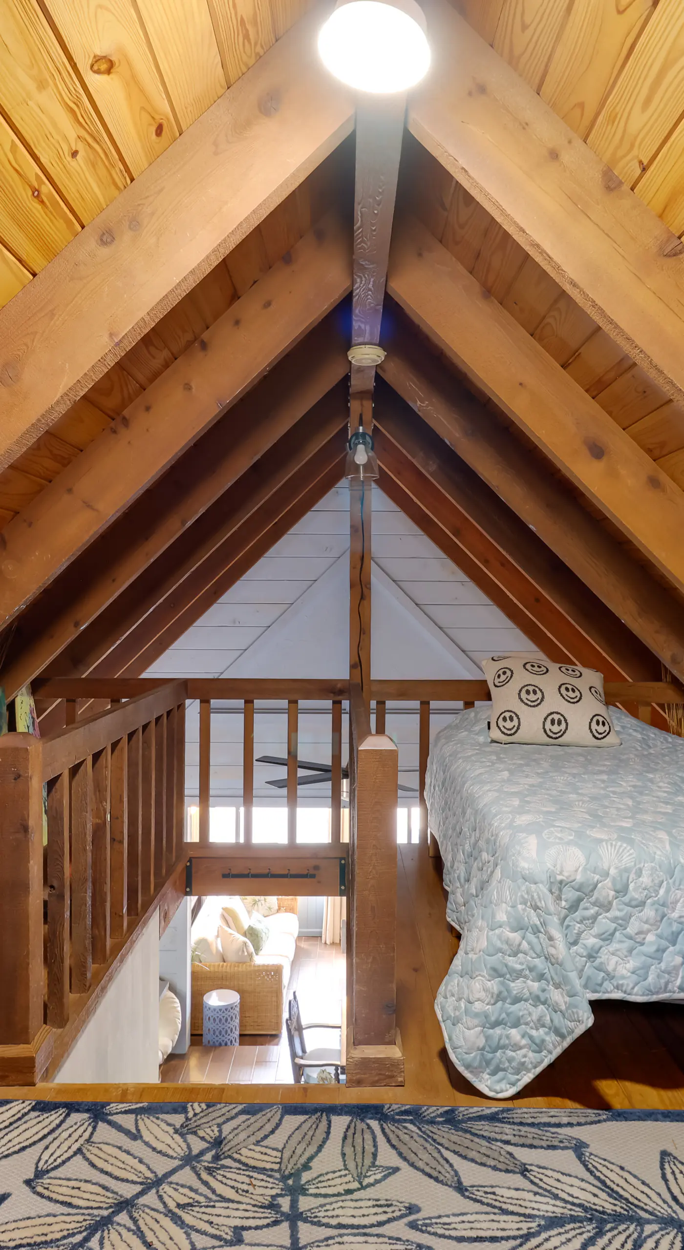 Fish On-Site: Okeechobee Cabin w/ Pool Access