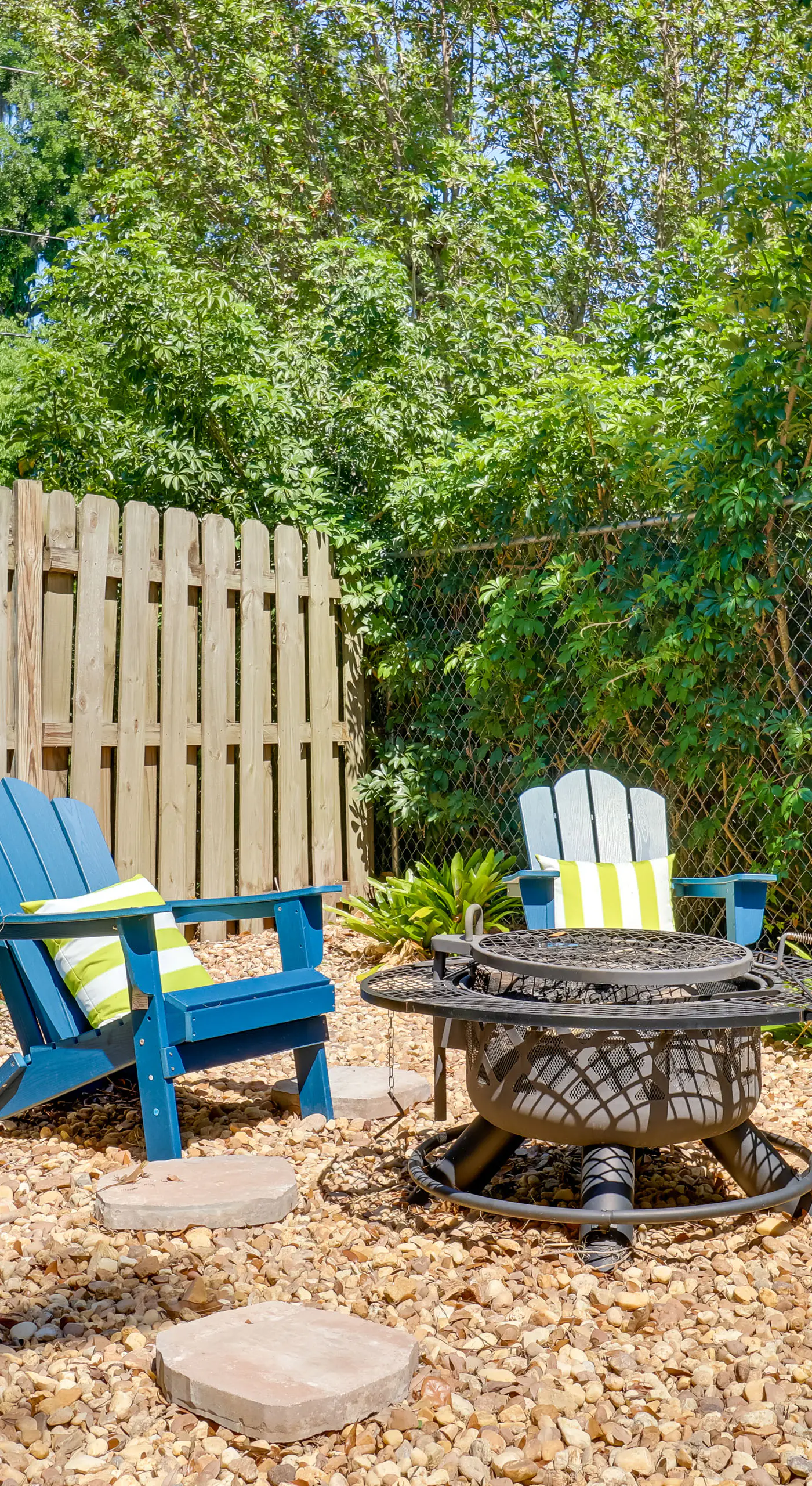 Fish On-Site: Okeechobee Cabin w/ Pool Access