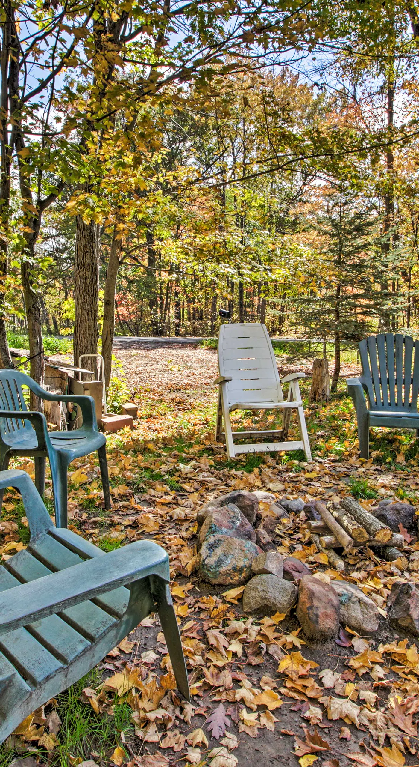 Cozy Retreat w/ Fire Pit < 1 Mi to Mille Lacs Lake