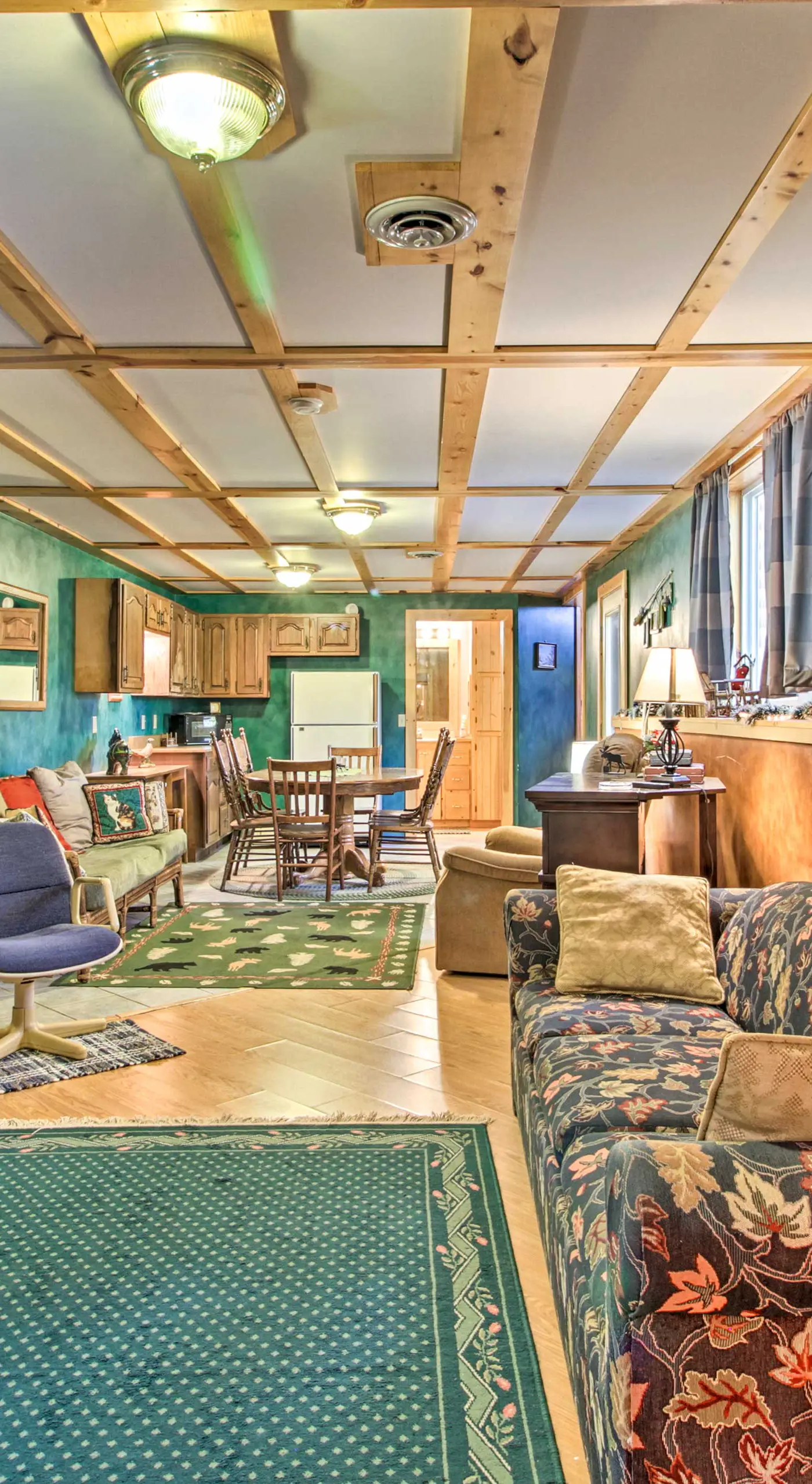 Cozy Retreat w/ Fire Pit < 1 Mi to Mille Lacs Lake