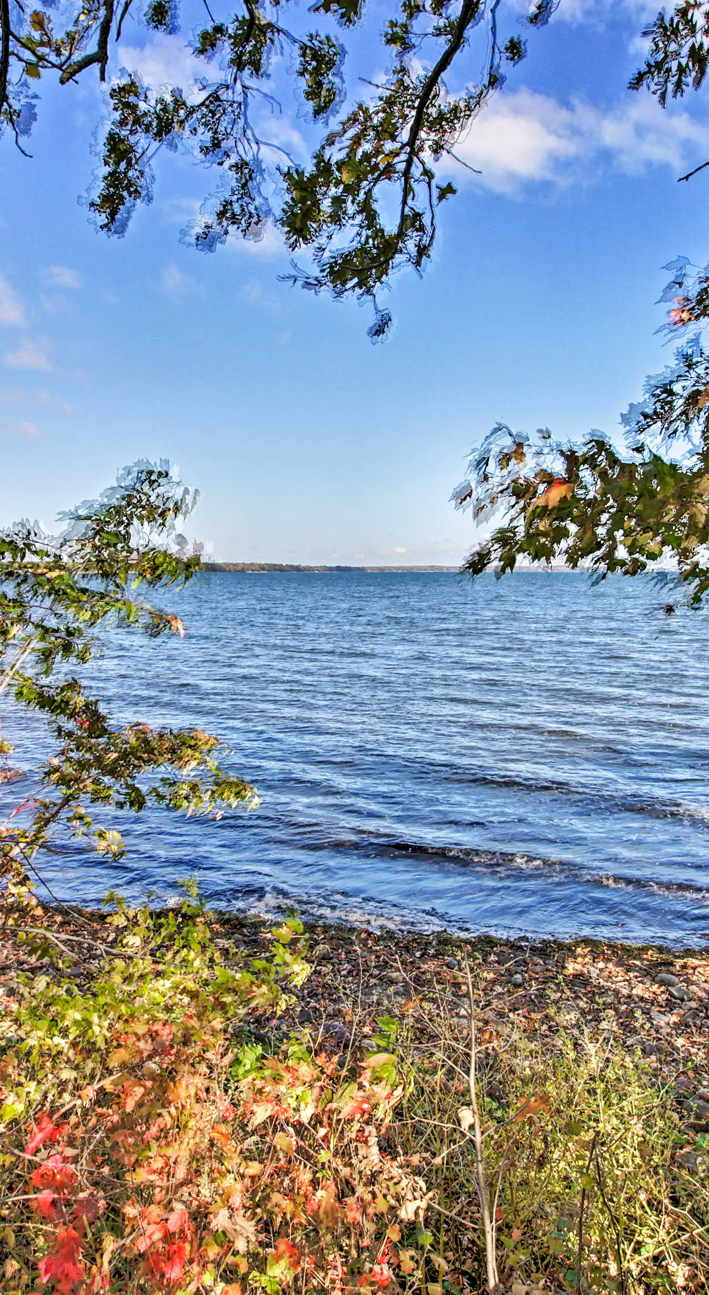 Cozy Retreat w/ Fire Pit < 1 Mi to Mille Lacs Lake