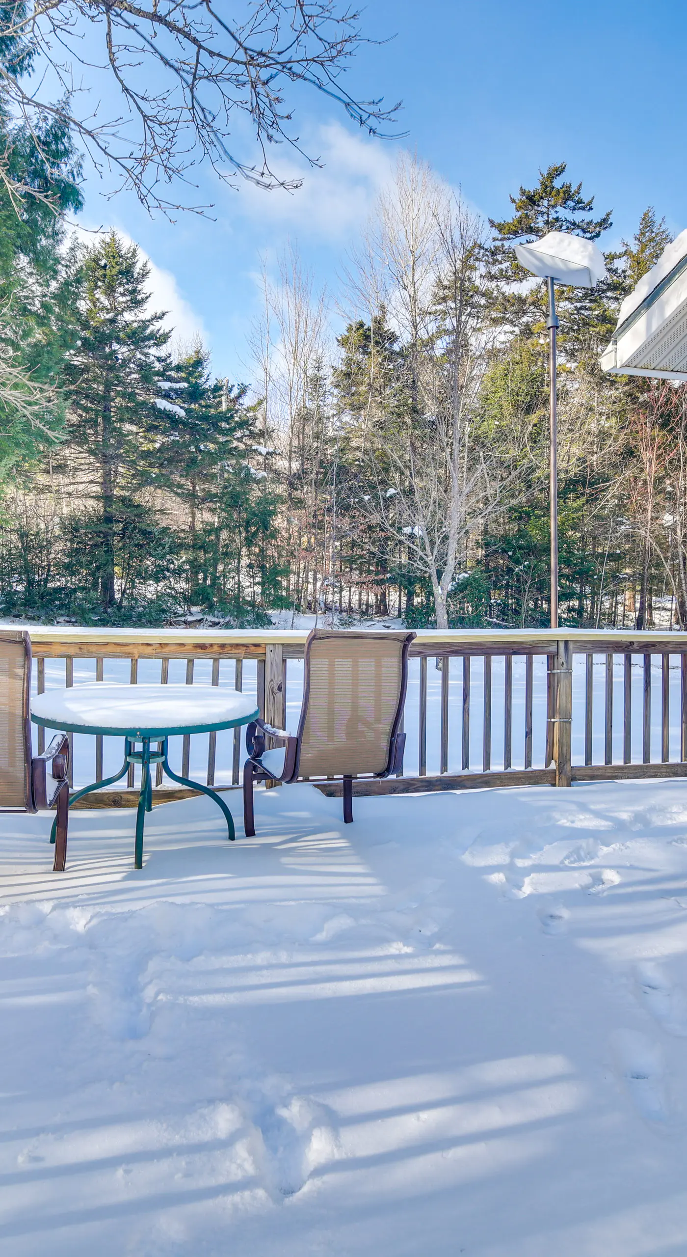 1 Mi to Sugarbush Resort: Dog-Friendly Home!