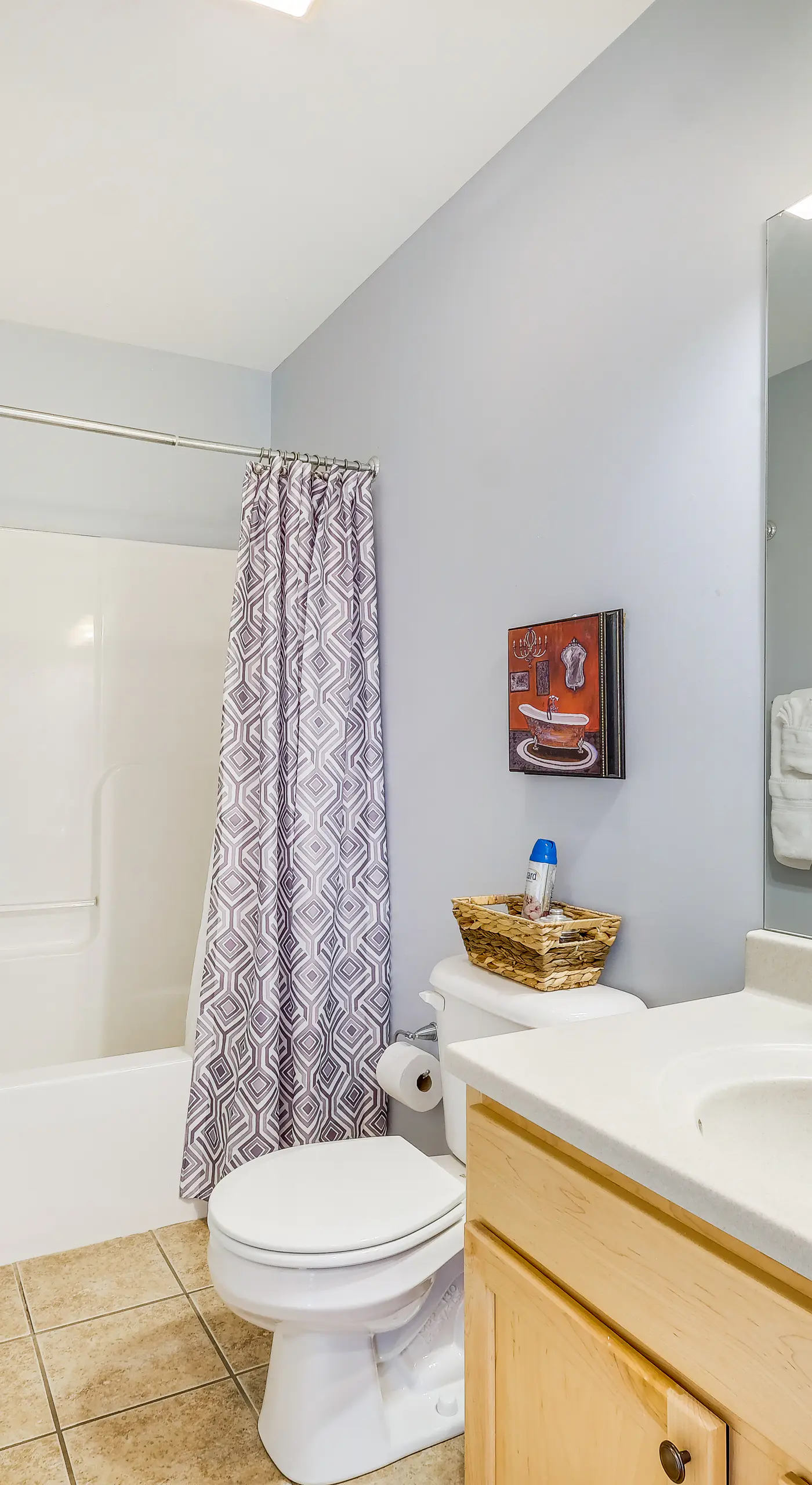 Cozy Cottage in Taylorsville: Hot Tub & Lake Views
