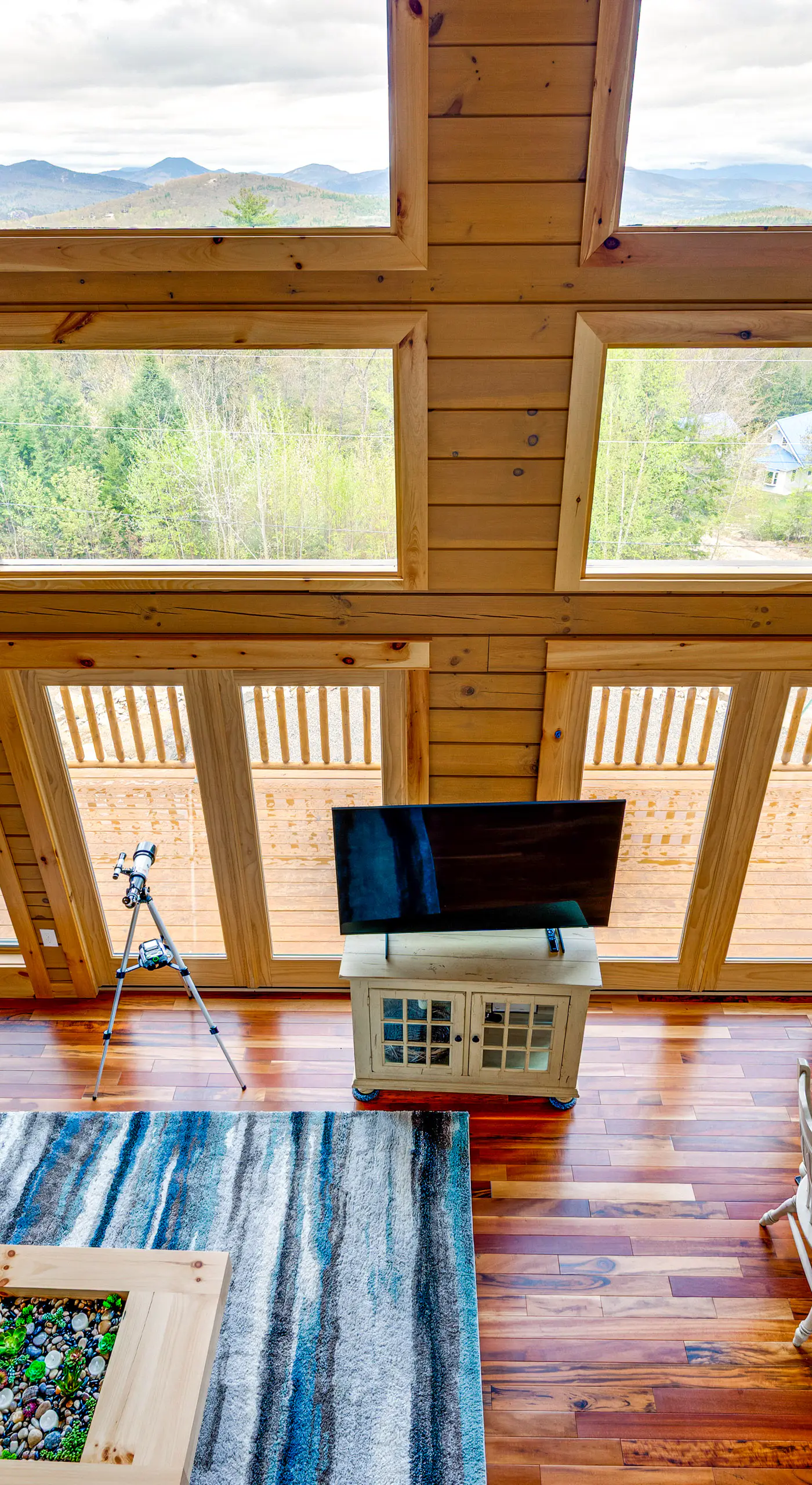 Mtn-View Deck: Scenic Conway Log Cabin!