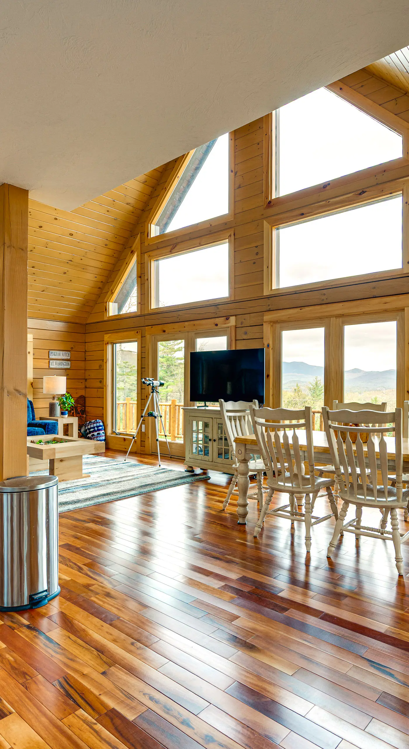 Mtn-View Deck: Scenic Conway Log Cabin!