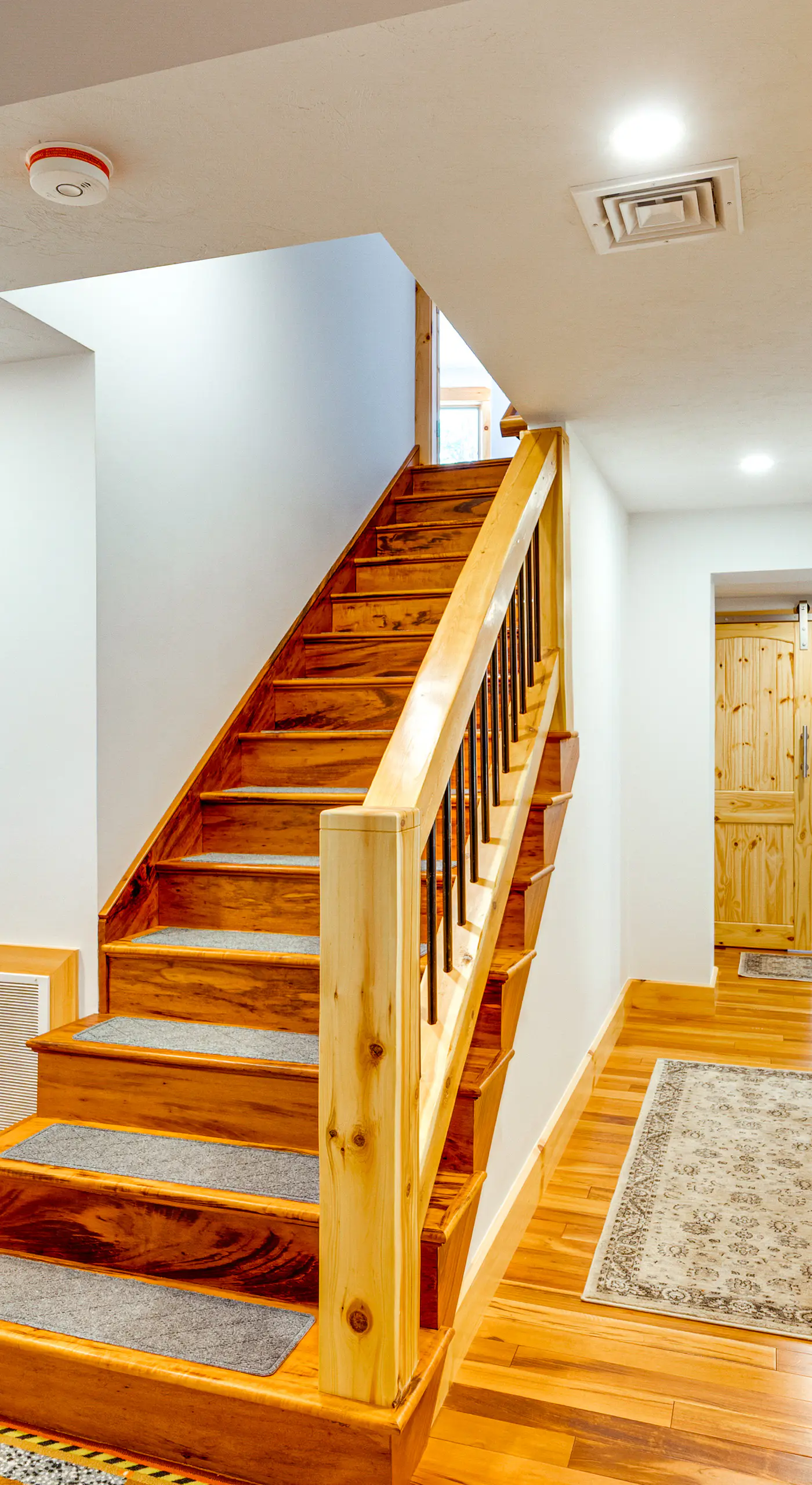 Mtn-View Deck: Scenic Conway Log Cabin!