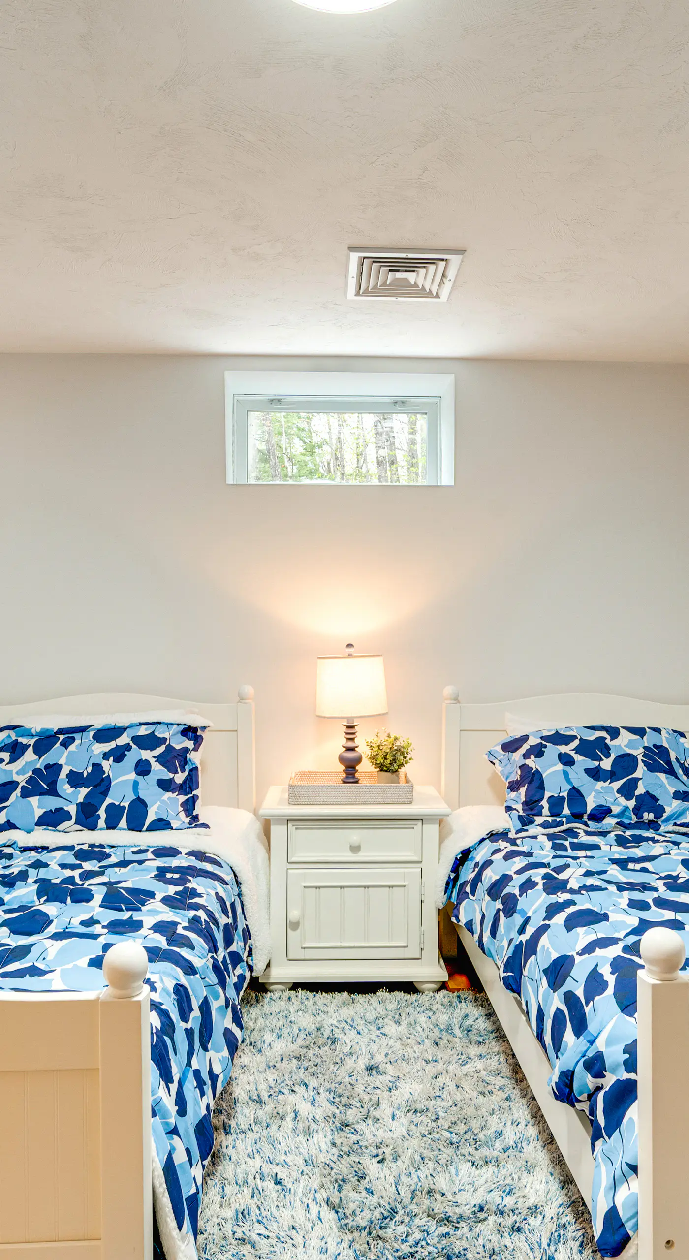 Mtn-View Deck: Scenic Conway Log Cabin!