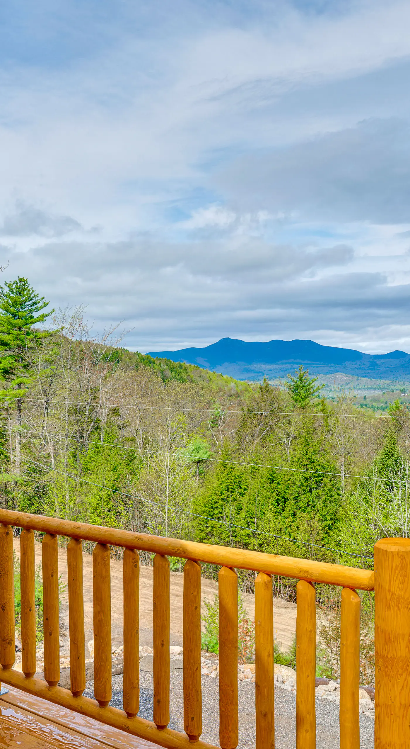 Mtn-View Deck: Scenic Conway Log Cabin!