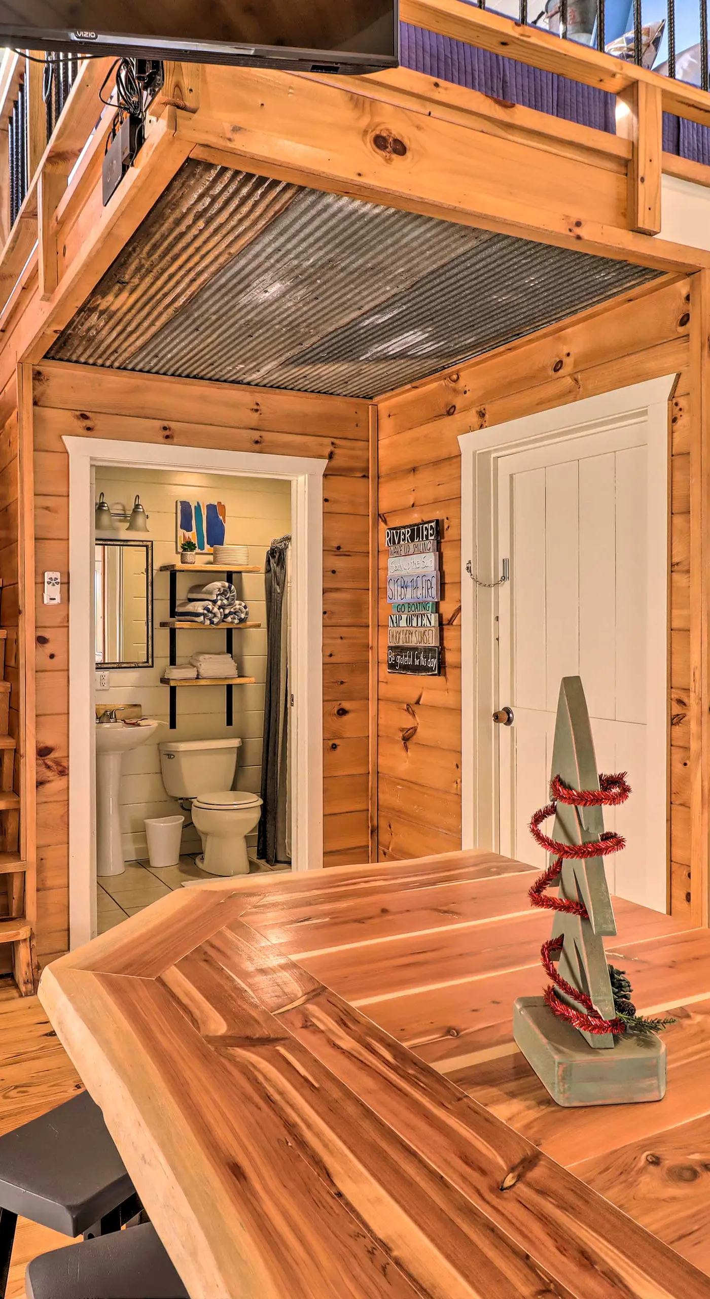 Pet-Friendly Studio w/ Loft & Mountain Views!