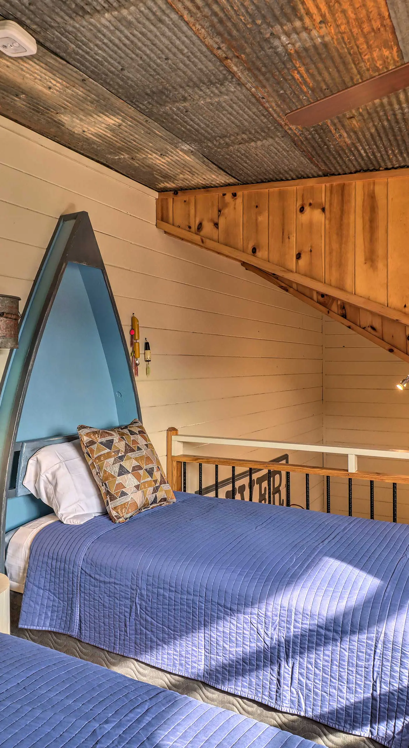 Pet-Friendly Studio w/ Loft & Mountain Views!