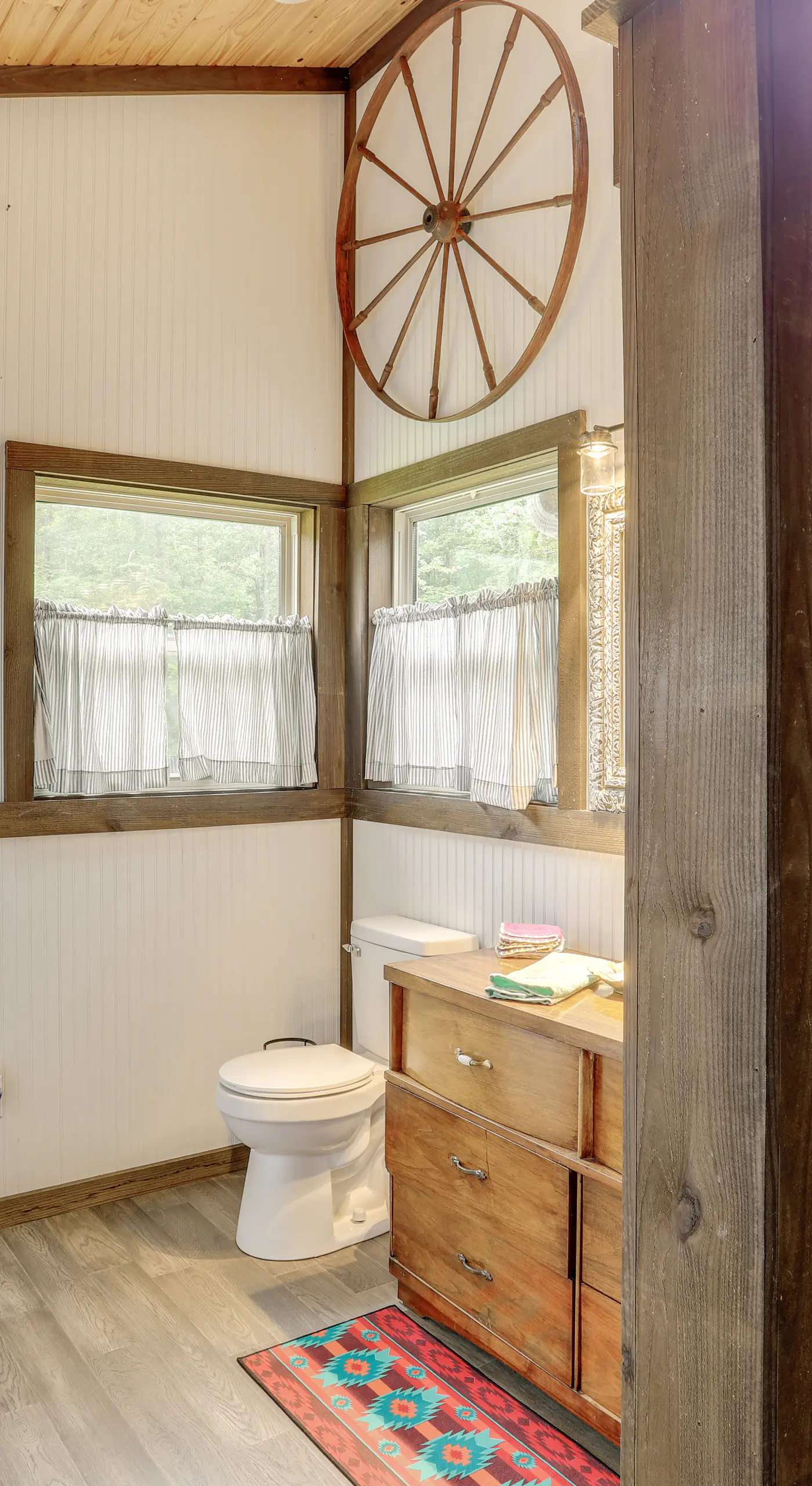 Mountain-View Cabin on Farm: 3 Mi to Town & Shops