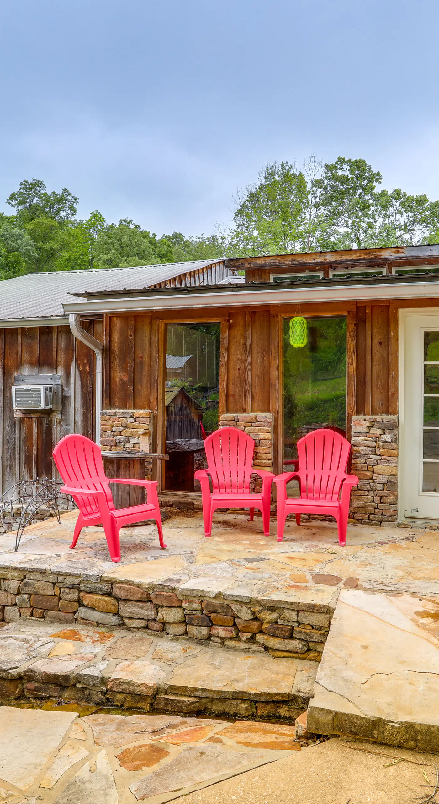 Mountain-View Cabin on Farm: 3 Mi to Town & Shops
