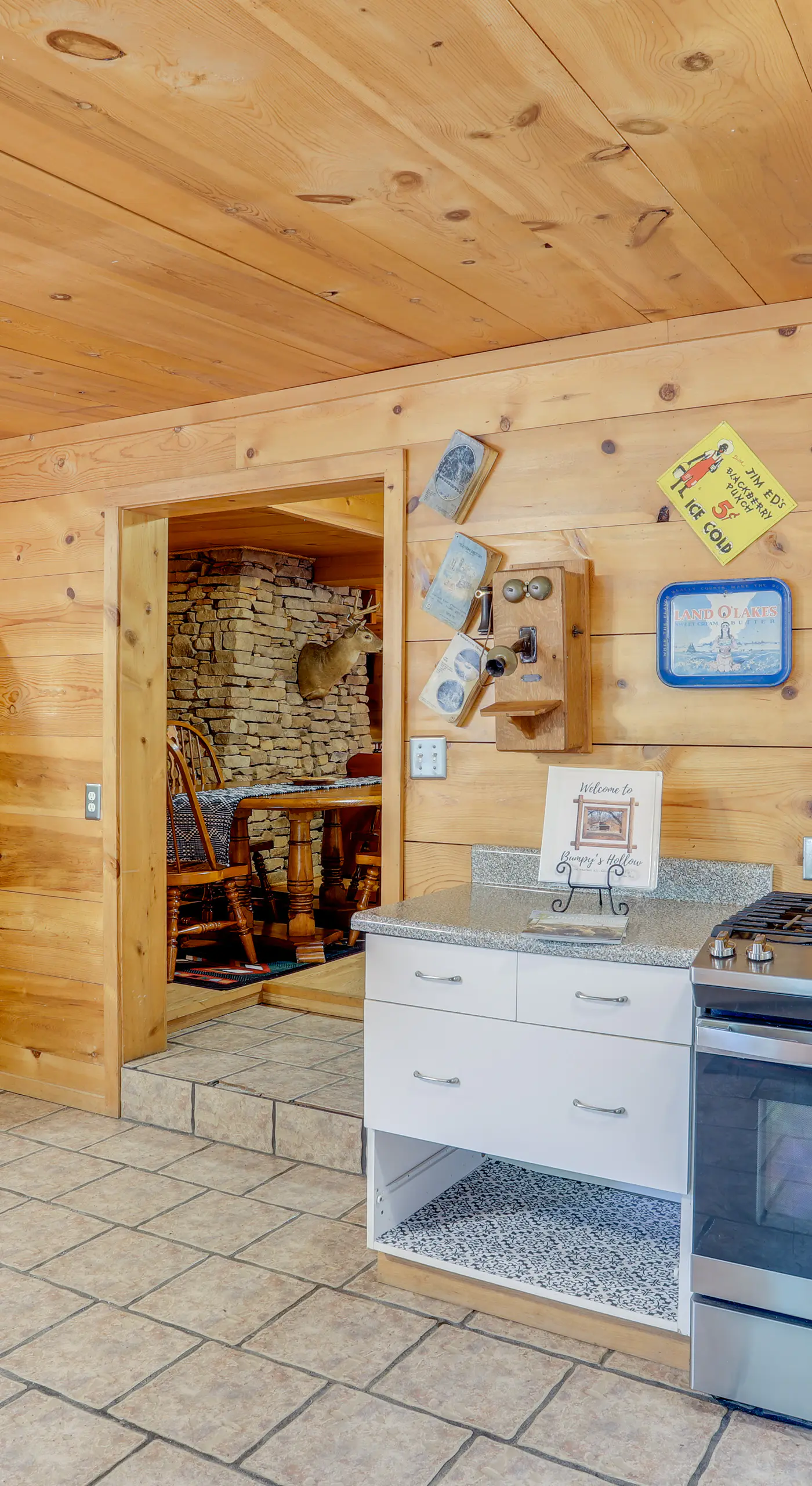 Mountain-View Cabin on Farm: 3 Mi to Town & Shops