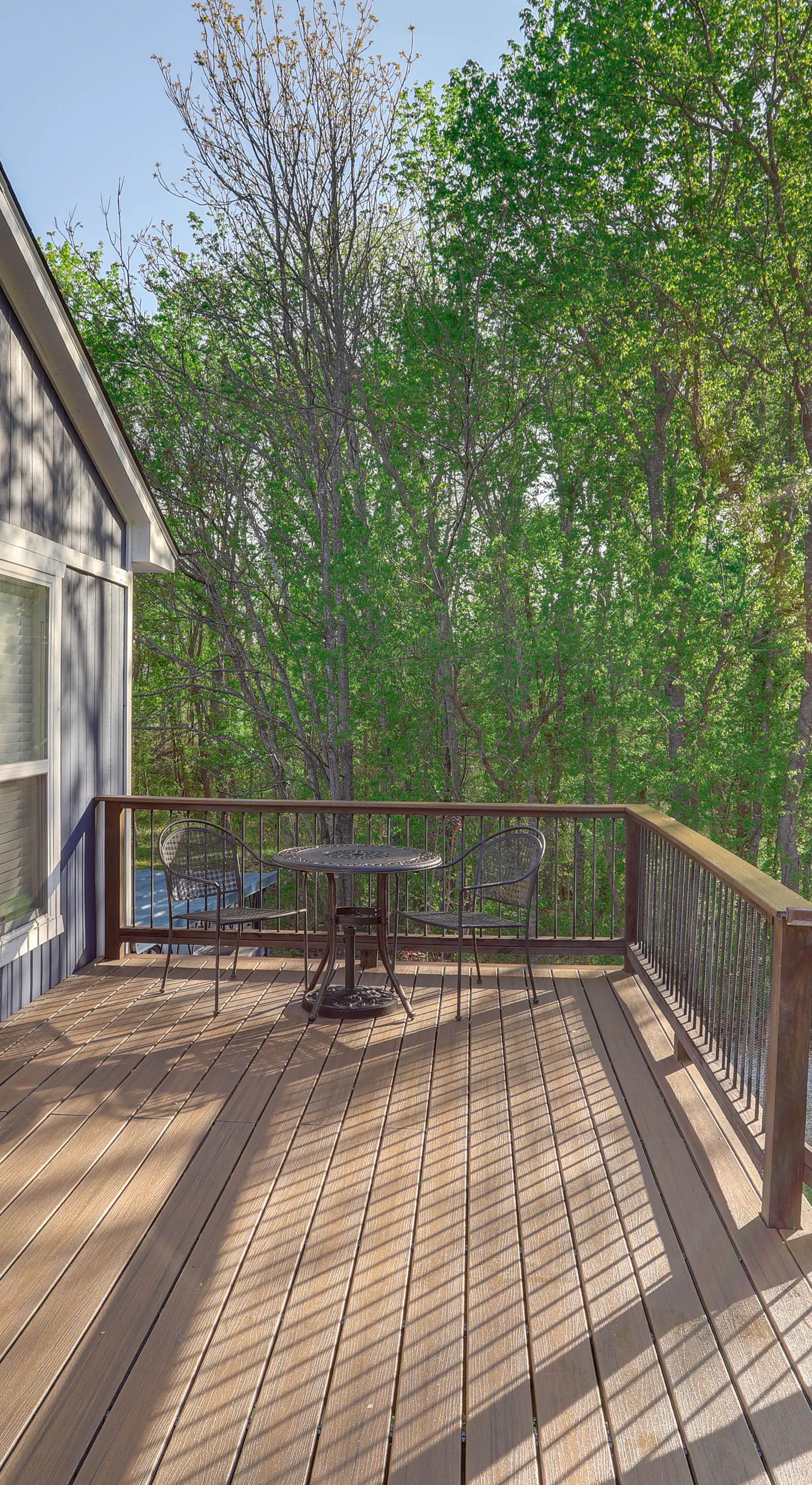 8 Mi to Ozark Folk Center: Home w/ Hot Tub & Deck