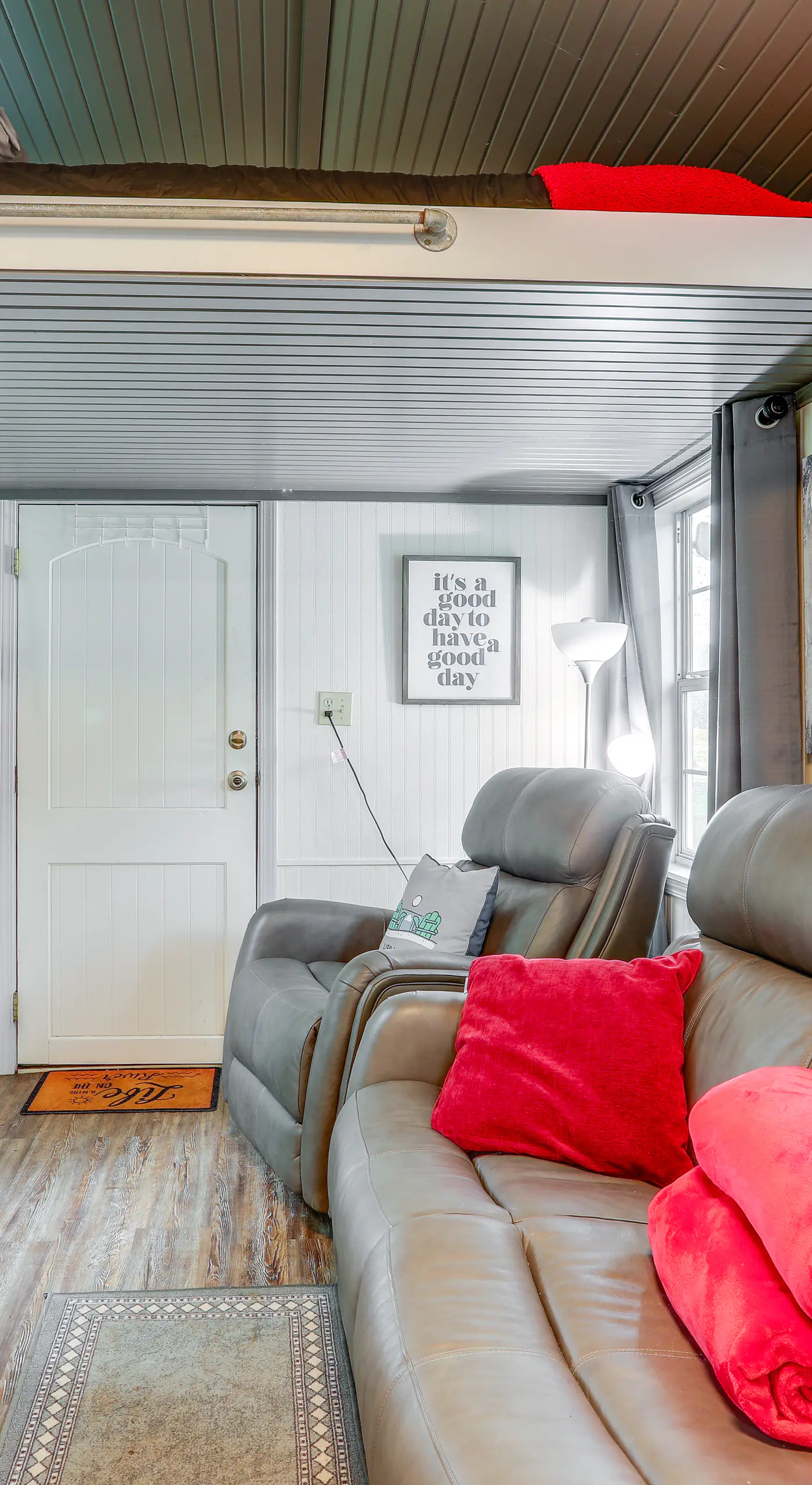 Swim On-Site: Riverfront Studio in Mountain View!