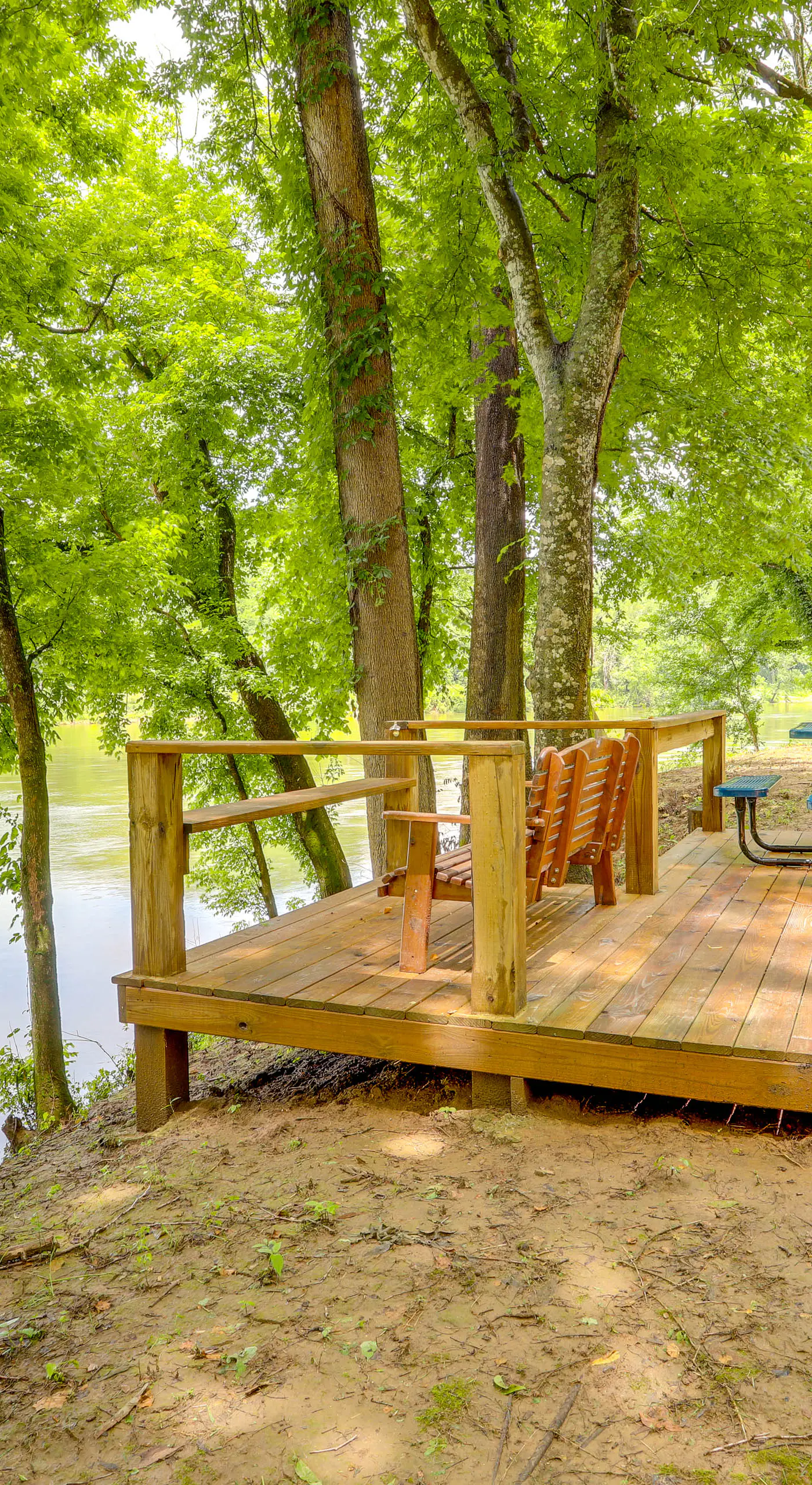 Swim On-Site: Riverfront Studio in Mountain View!