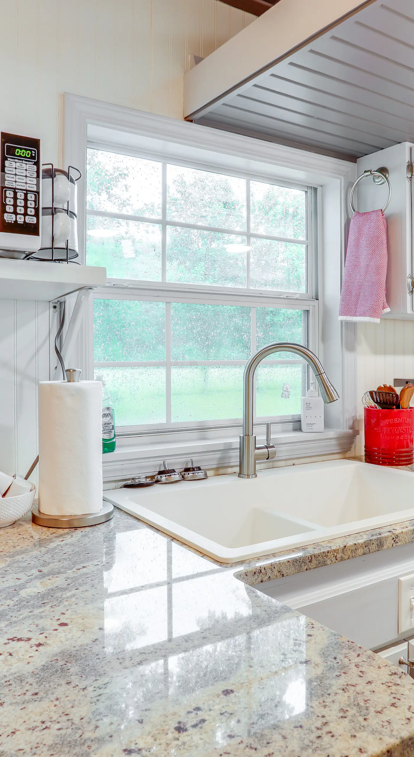 Swim On-Site: Riverfront Studio in Mountain View!