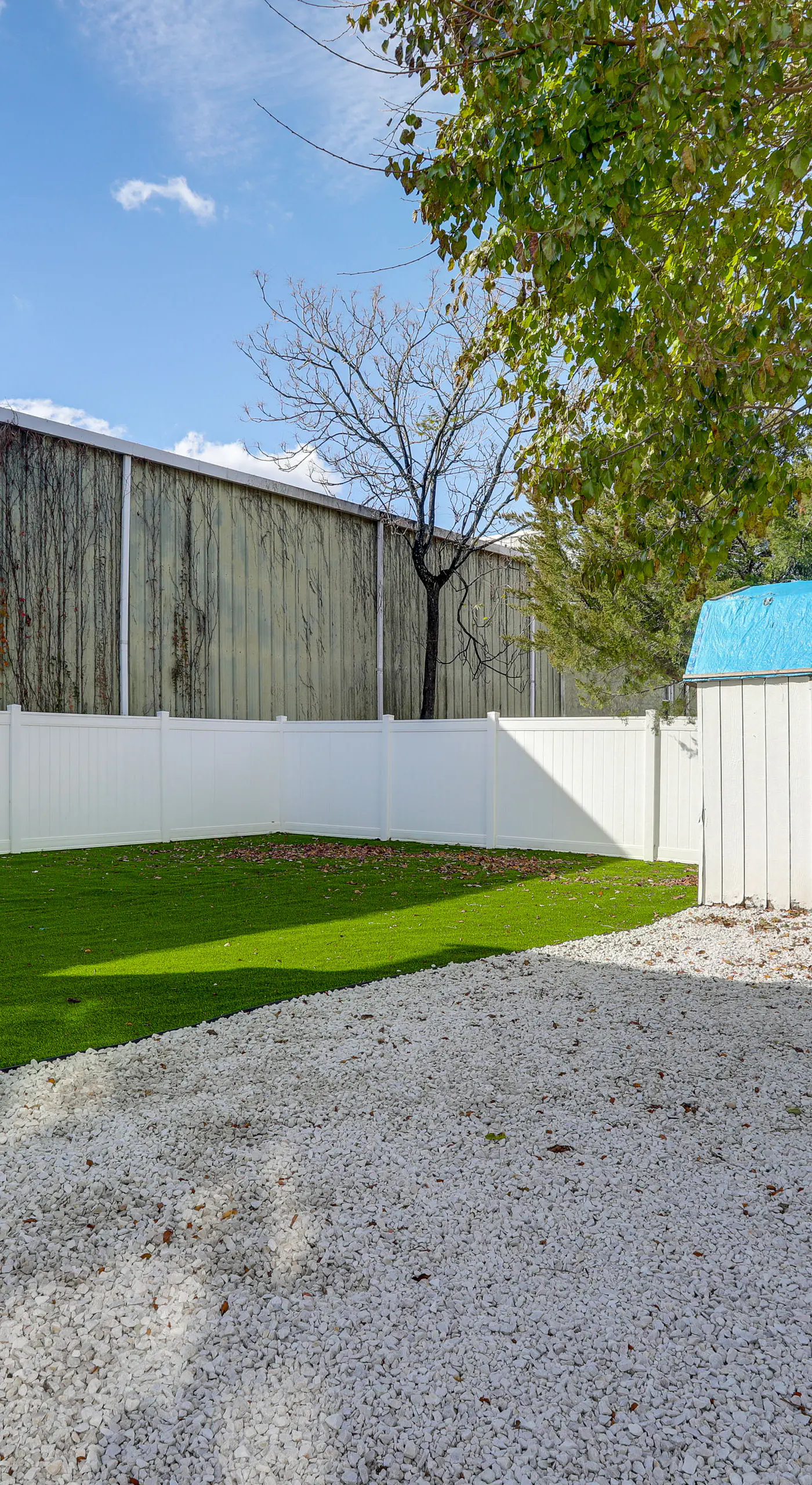 Private Yard! East Jersey Hub By River & Soccer!