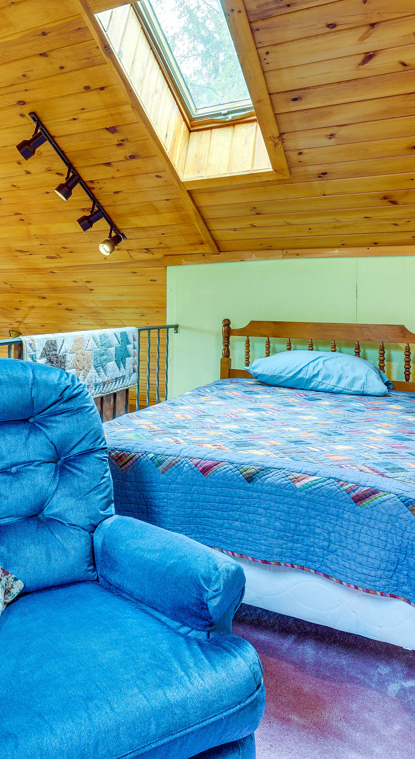 Pet-Friendly Jamestown Cabin w/ Fire Pit and Deck!