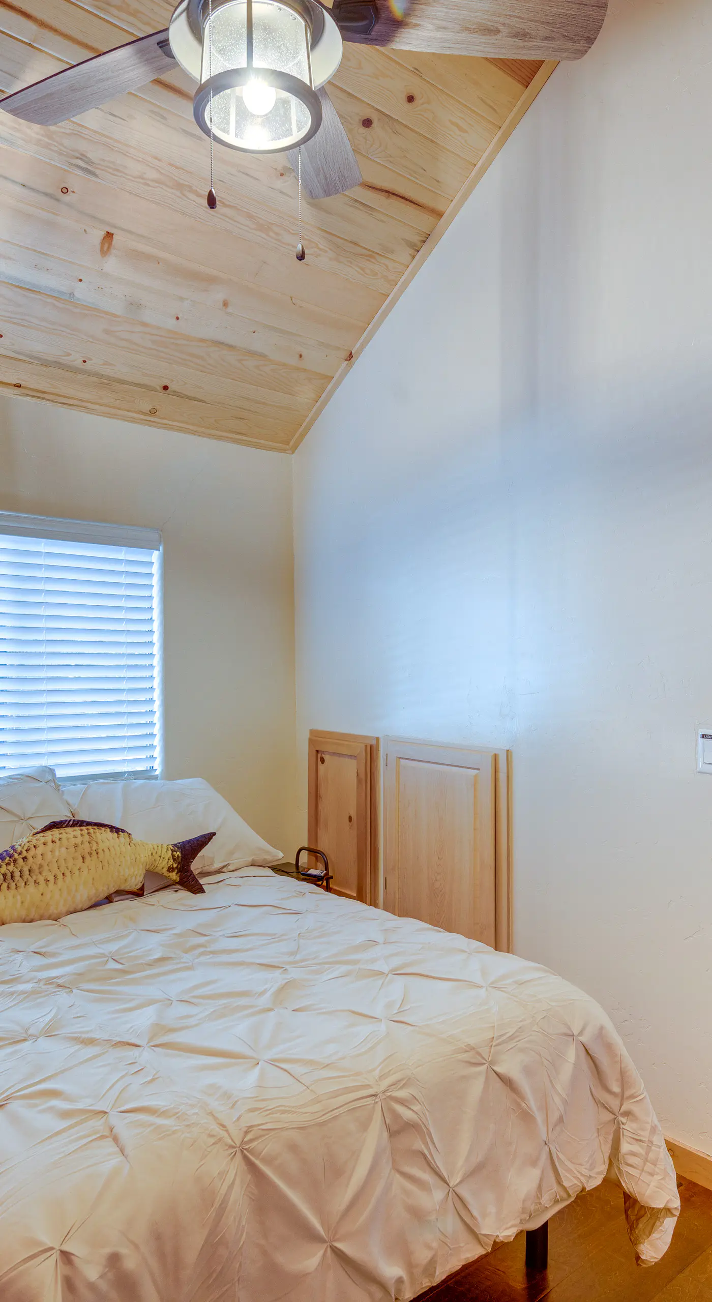 Cozy & Restful Cabin, Steps to Lake Almanor
