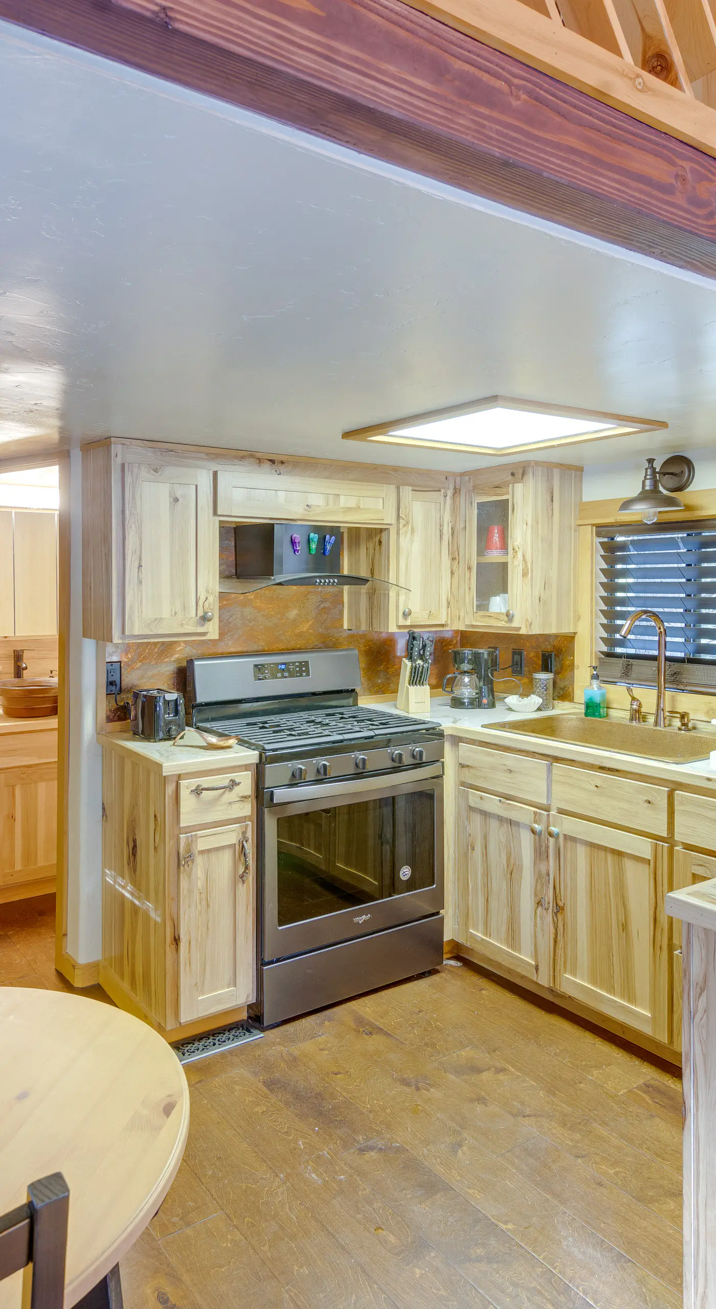 Cozy & Restful Cabin, Steps to Lake Almanor