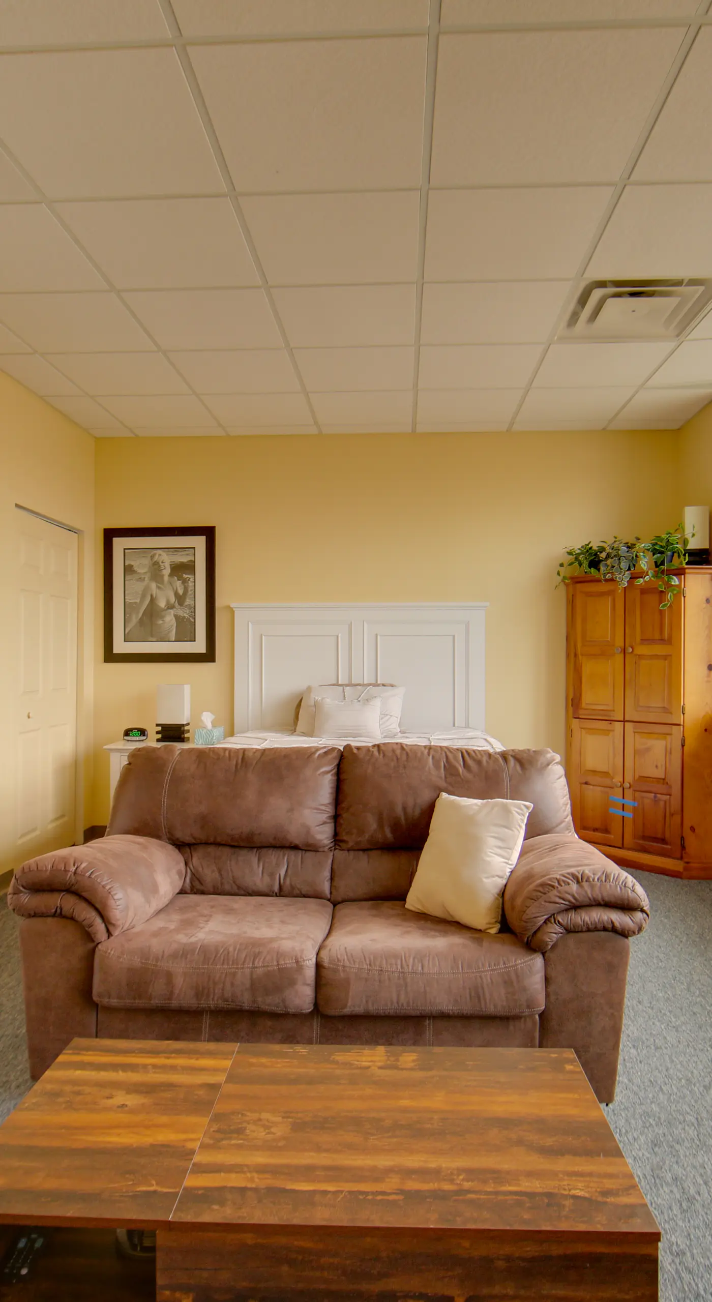 Day Trip to Pittsburgh: Comfy New Kensington Apt!