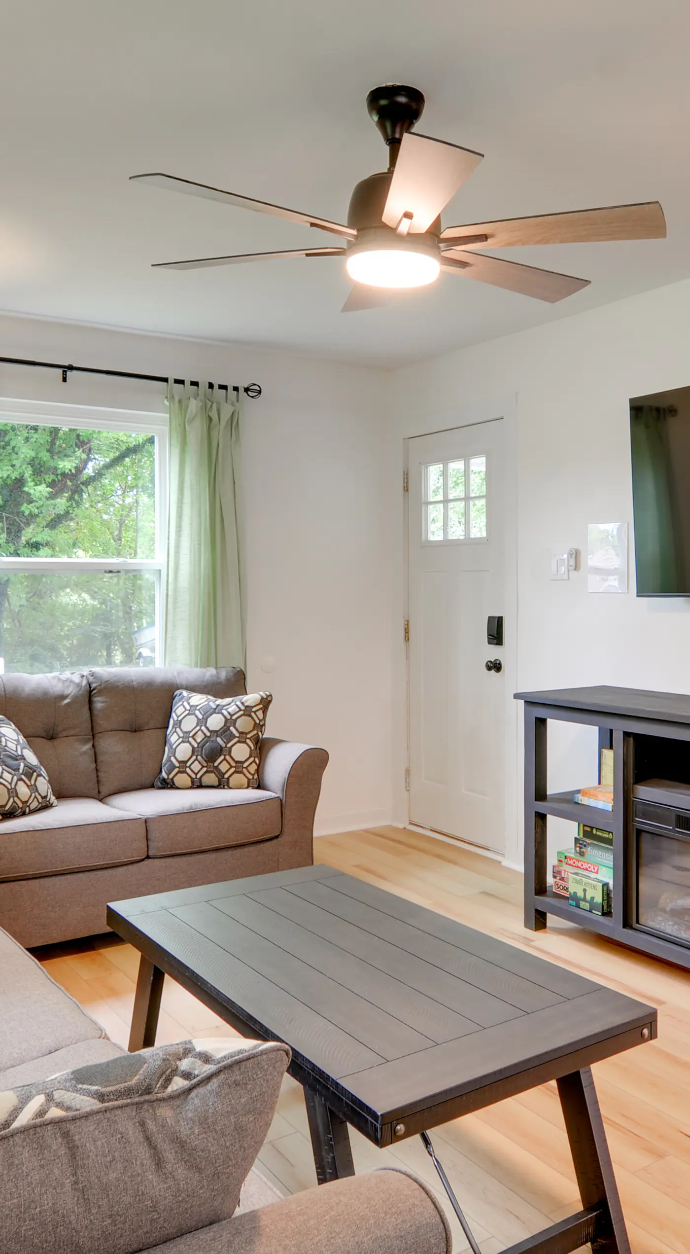 Burnside Vacation Rental, Walk to Lake Cumberland!