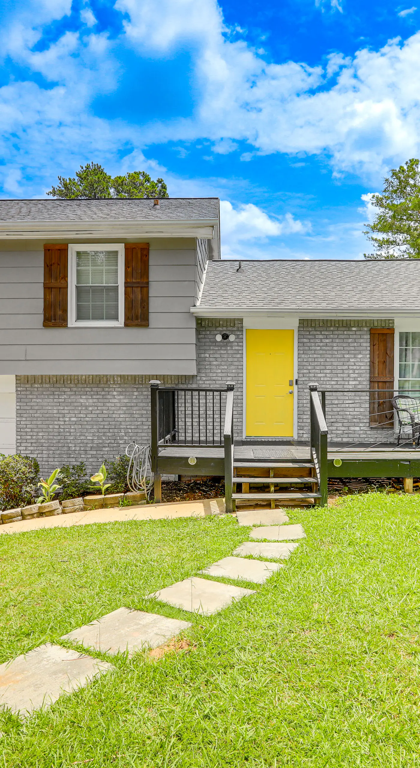 18 Mi to Dtwn Atlanta: Pet-Friendly Home w/ Yard!