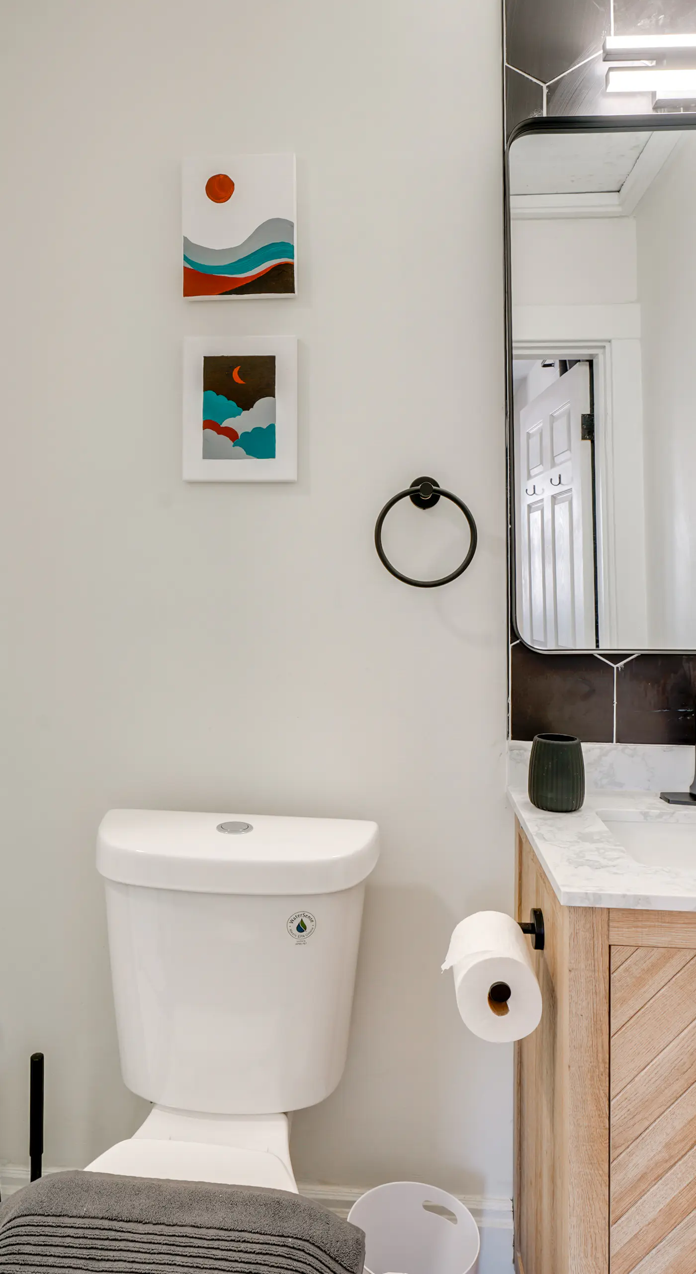 4 Mi to Dtwn: Pet-Friendly Home in Pittsburgh