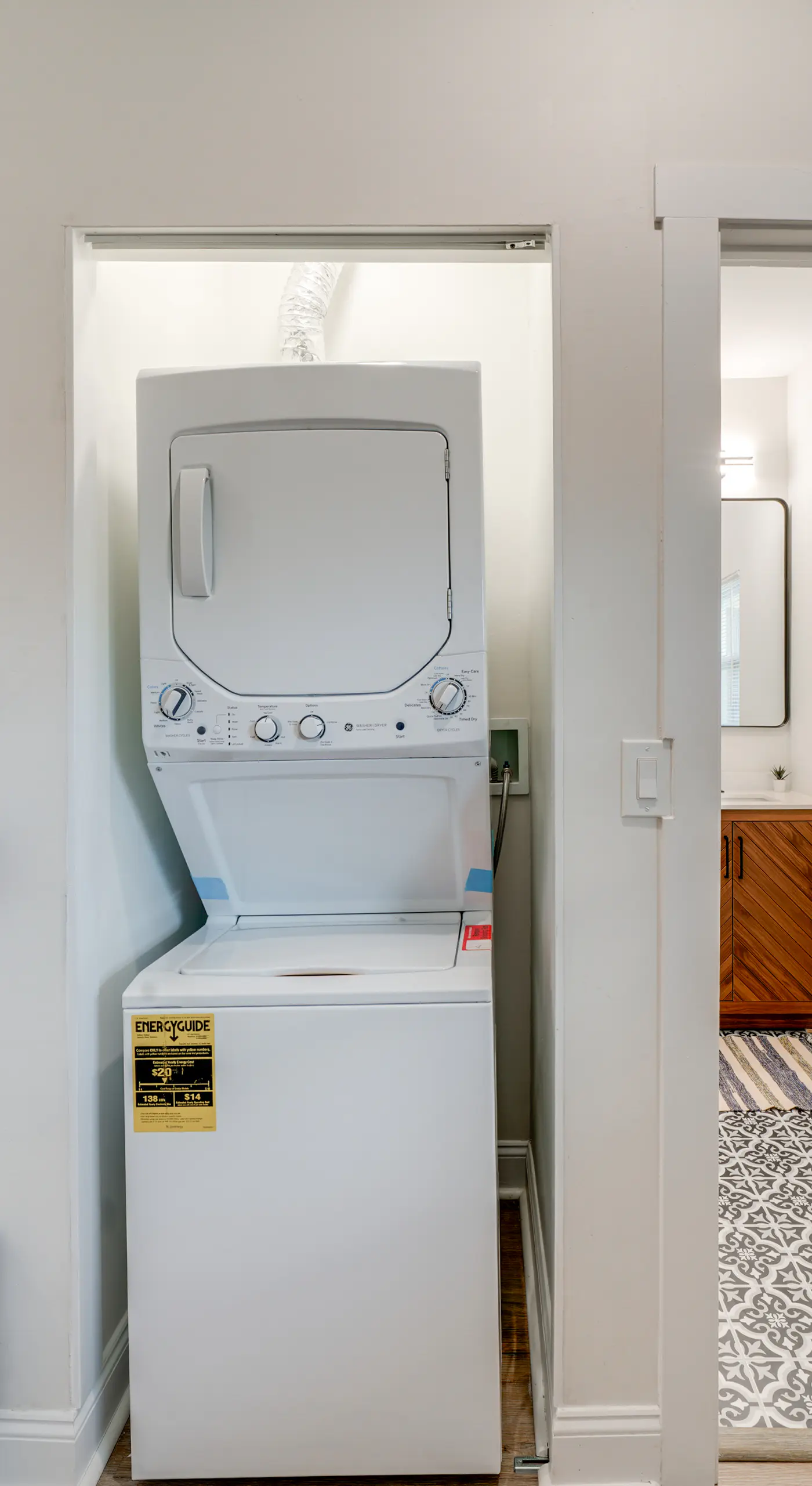 4 Mi to Dtwn: Pet-Friendly Home in Pittsburgh