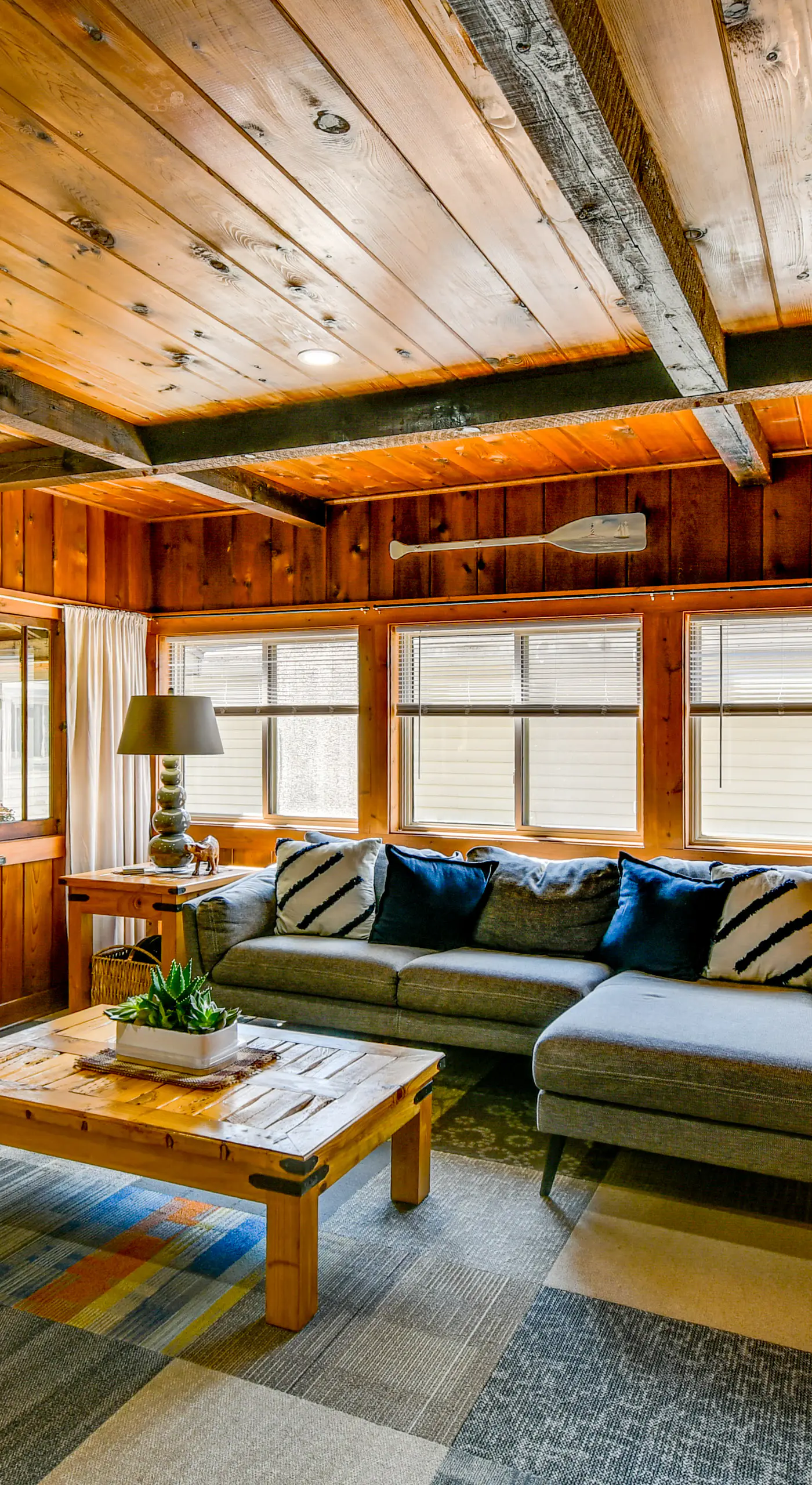 Walk to Houghton Lake: Fire Pit, Grill & Yard!