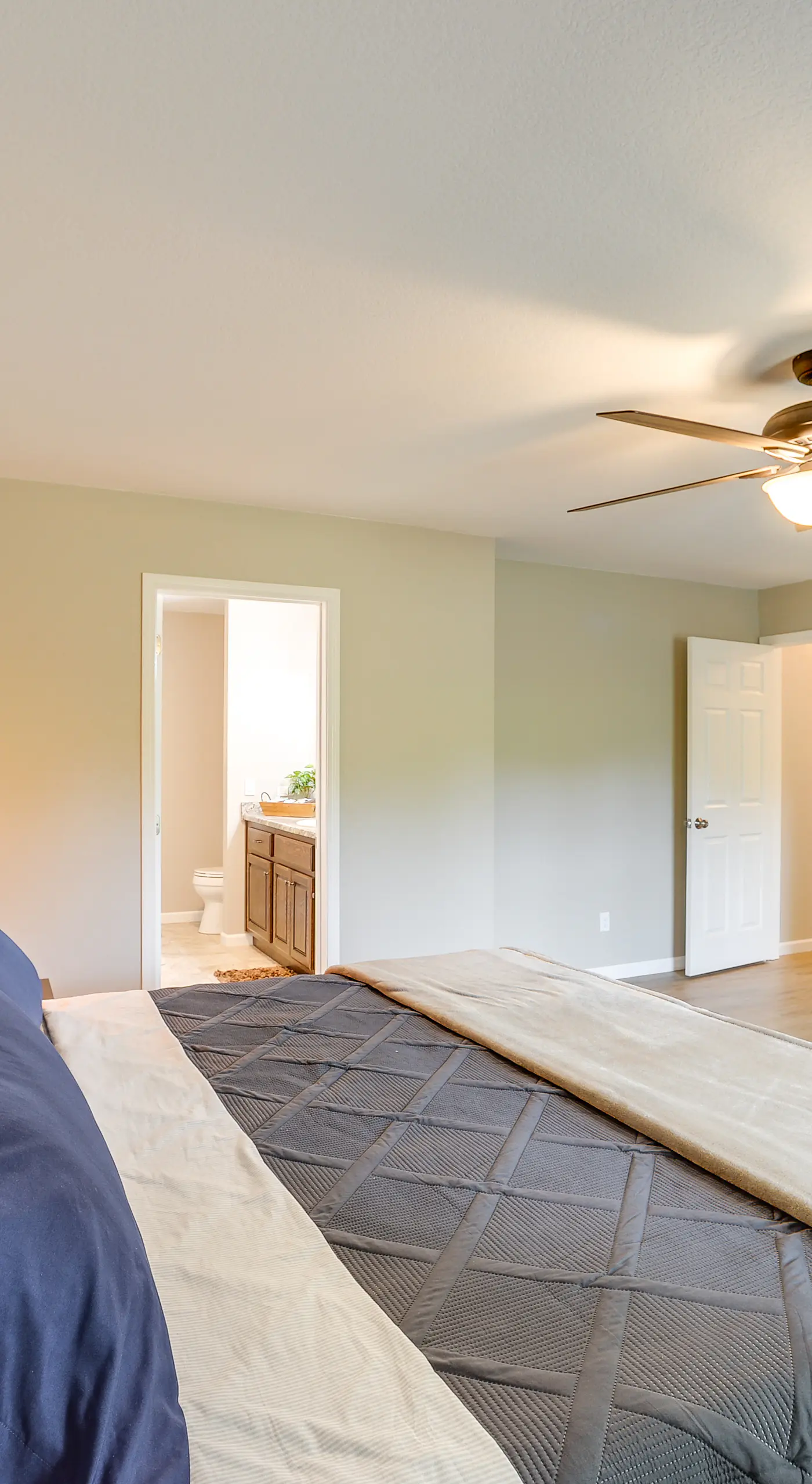 Lake Guntersville Vacation Rental w/ Fire Pit