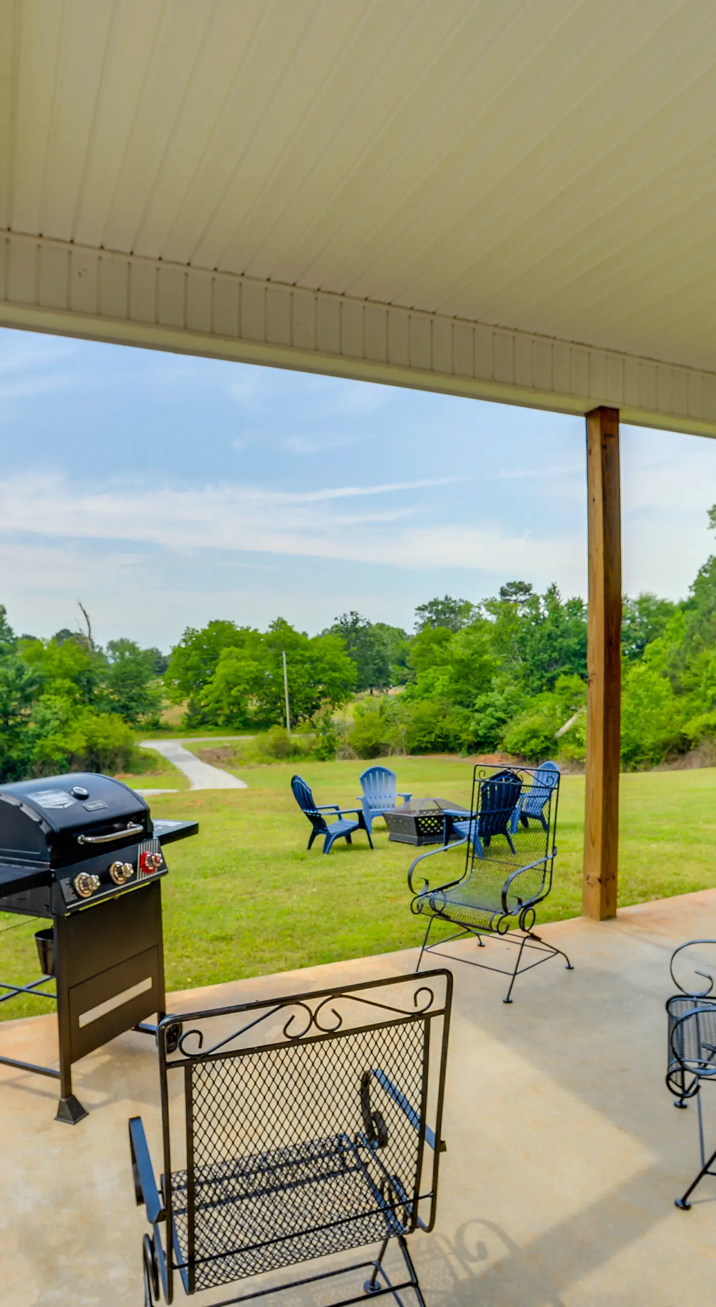 Lake Guntersville Vacation Rental w/ Fire Pit