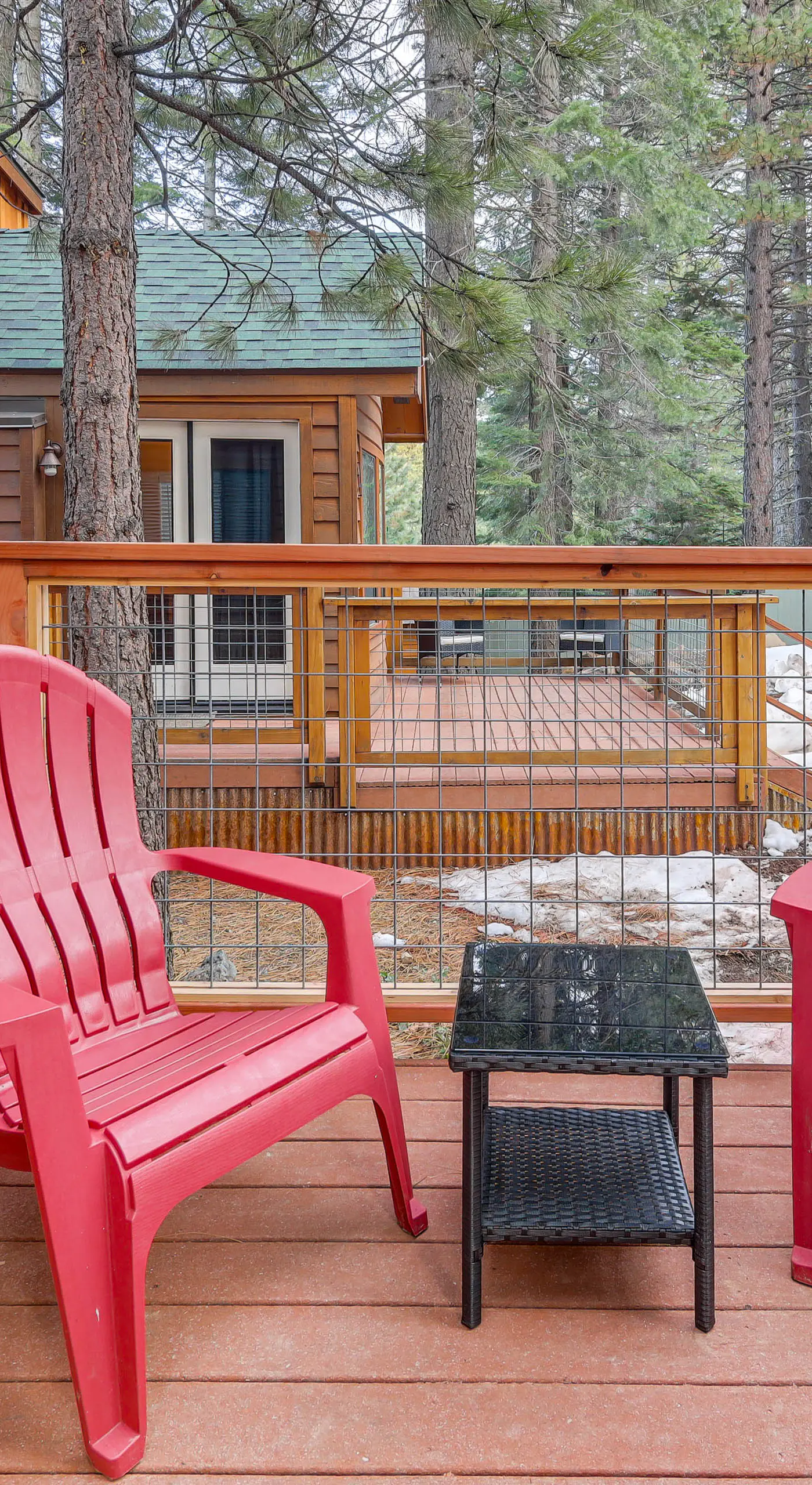 Cozy Lake Almanor Cabin, Outdoor Adventures Galore