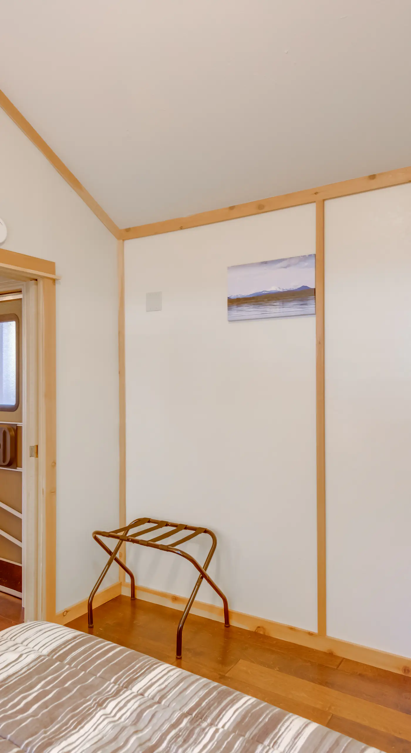 Near Lake Almanor & Golf: Cozy Cabin!