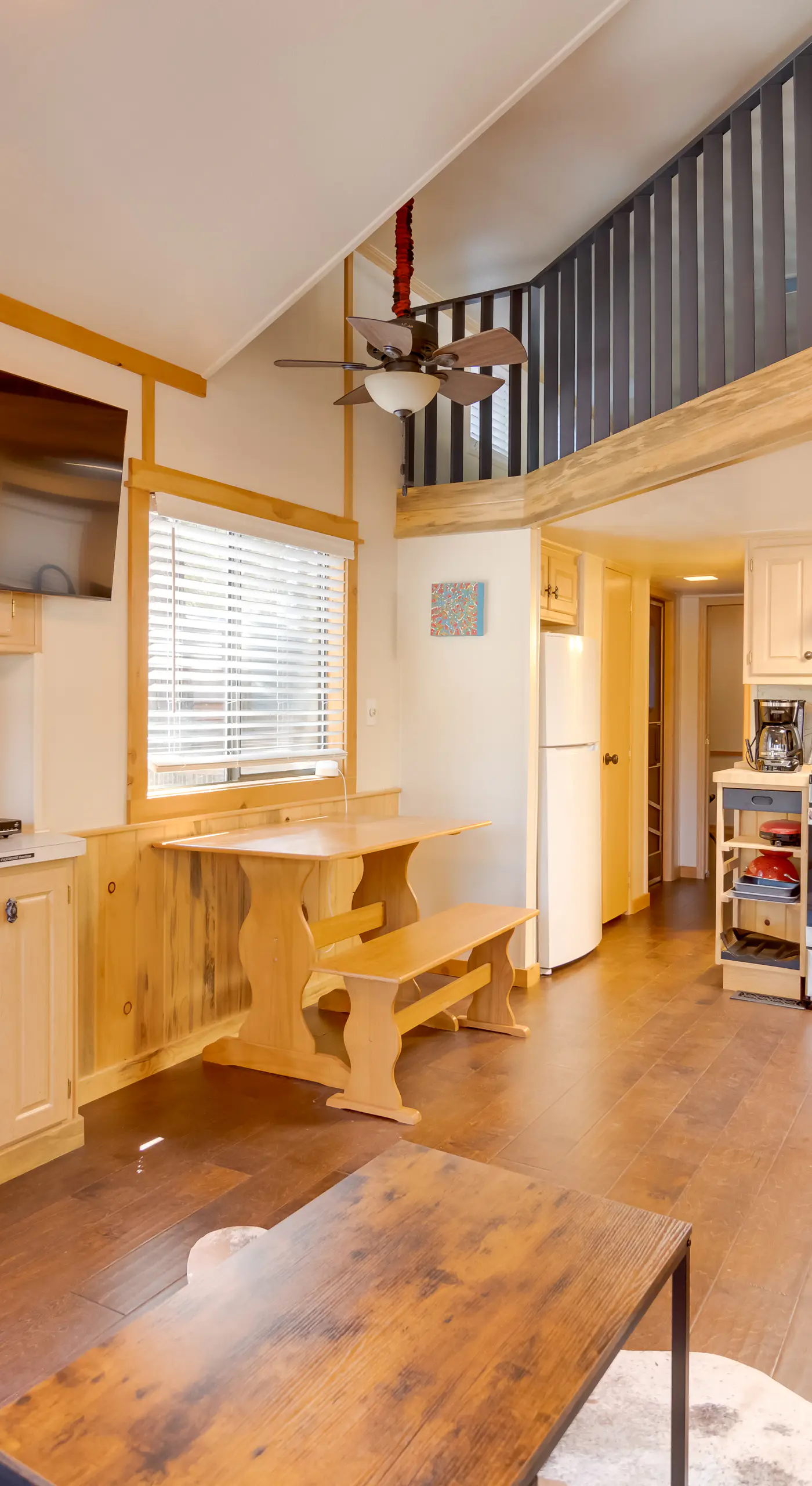 Near Lake Almanor & Golf: Cozy Cabin!
