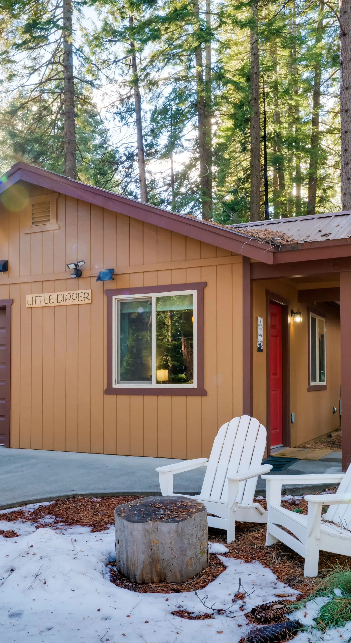 Gateway to Lassen Volcanic! Cozy Woodland Studio
