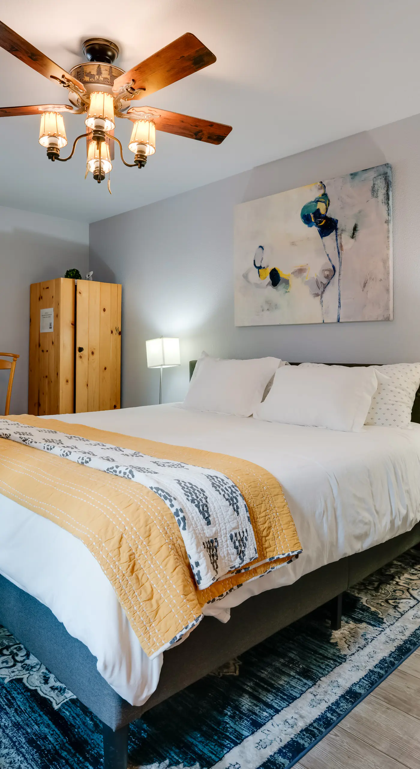 Gateway to Lassen Volcanic! Cozy Woodland Studio
