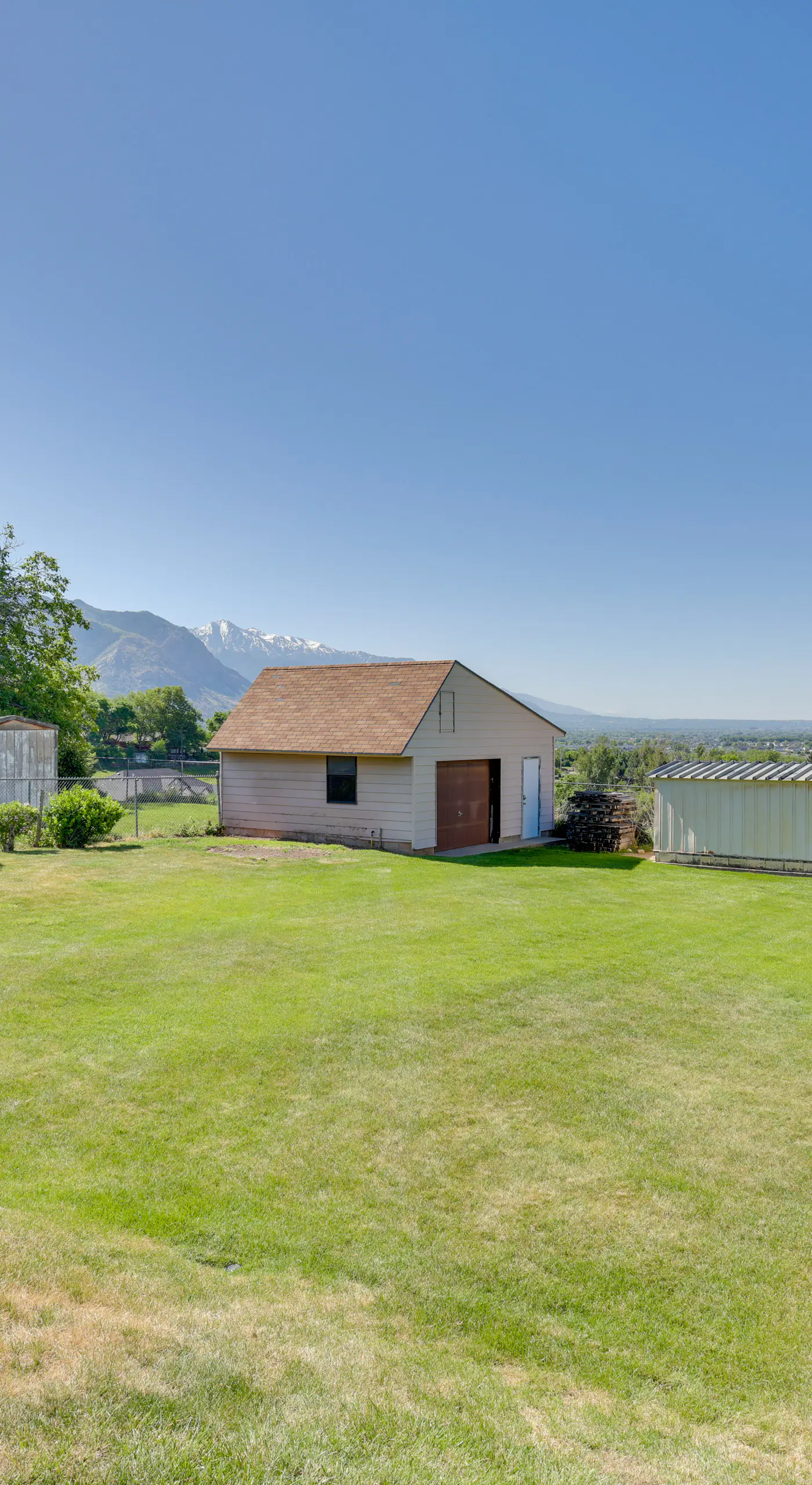 Scenic Patio & Views! Stay 10 Mi to Nordic Valley