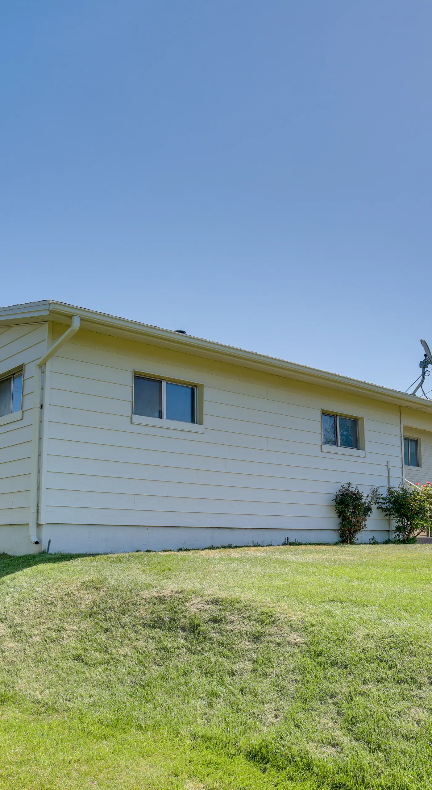 Scenic Patio & Views! Stay 10 Mi to Nordic Valley
